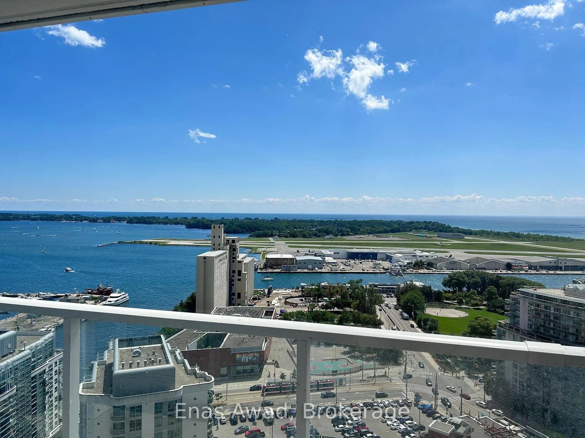 Photo 7 of Unit 2901, 17 Bathurst Street, Toronto, Waterfront Communities — HOMEH