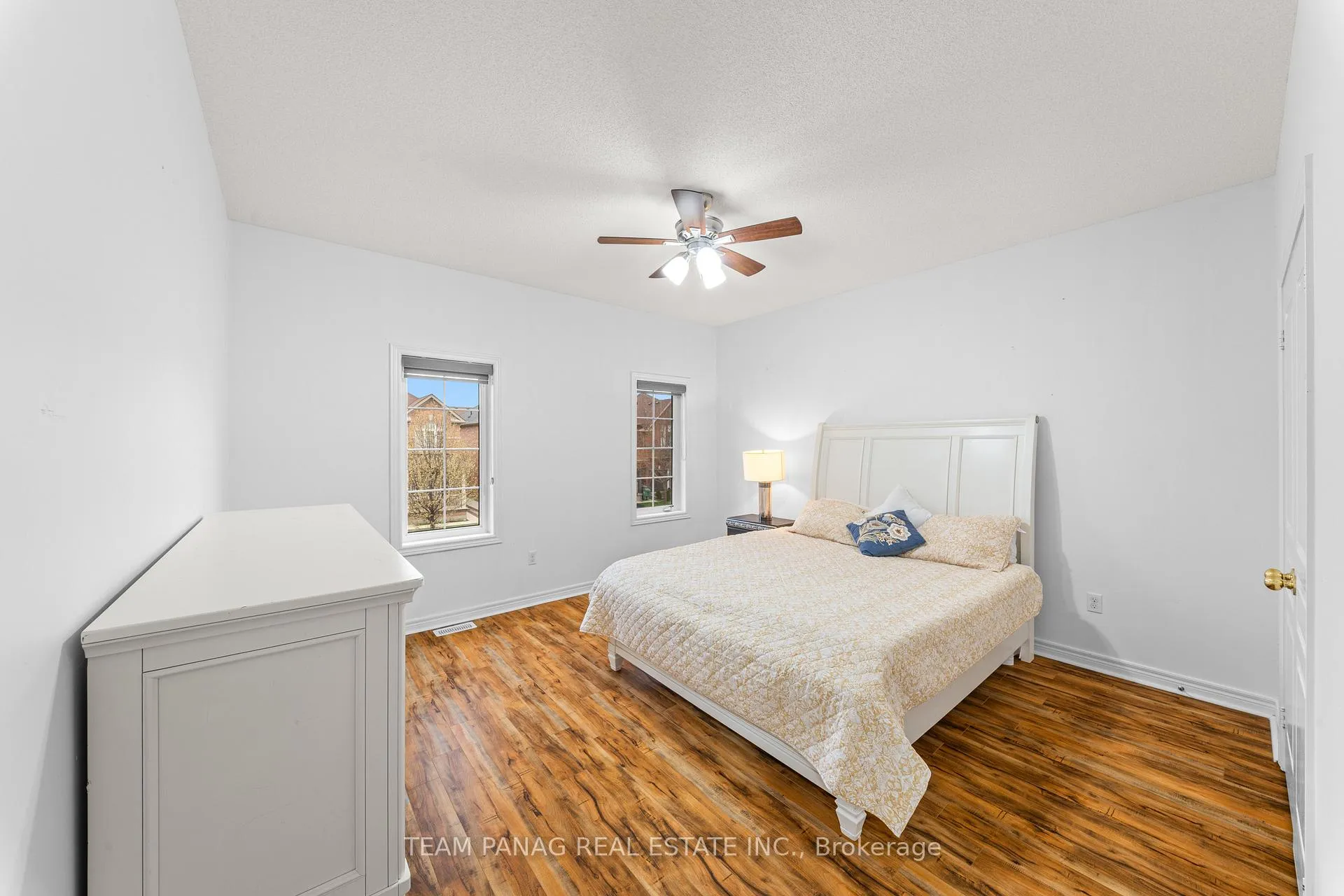 Photo 29 of 30 Overglen Court, Brampton, Credit Valley — HOMEH