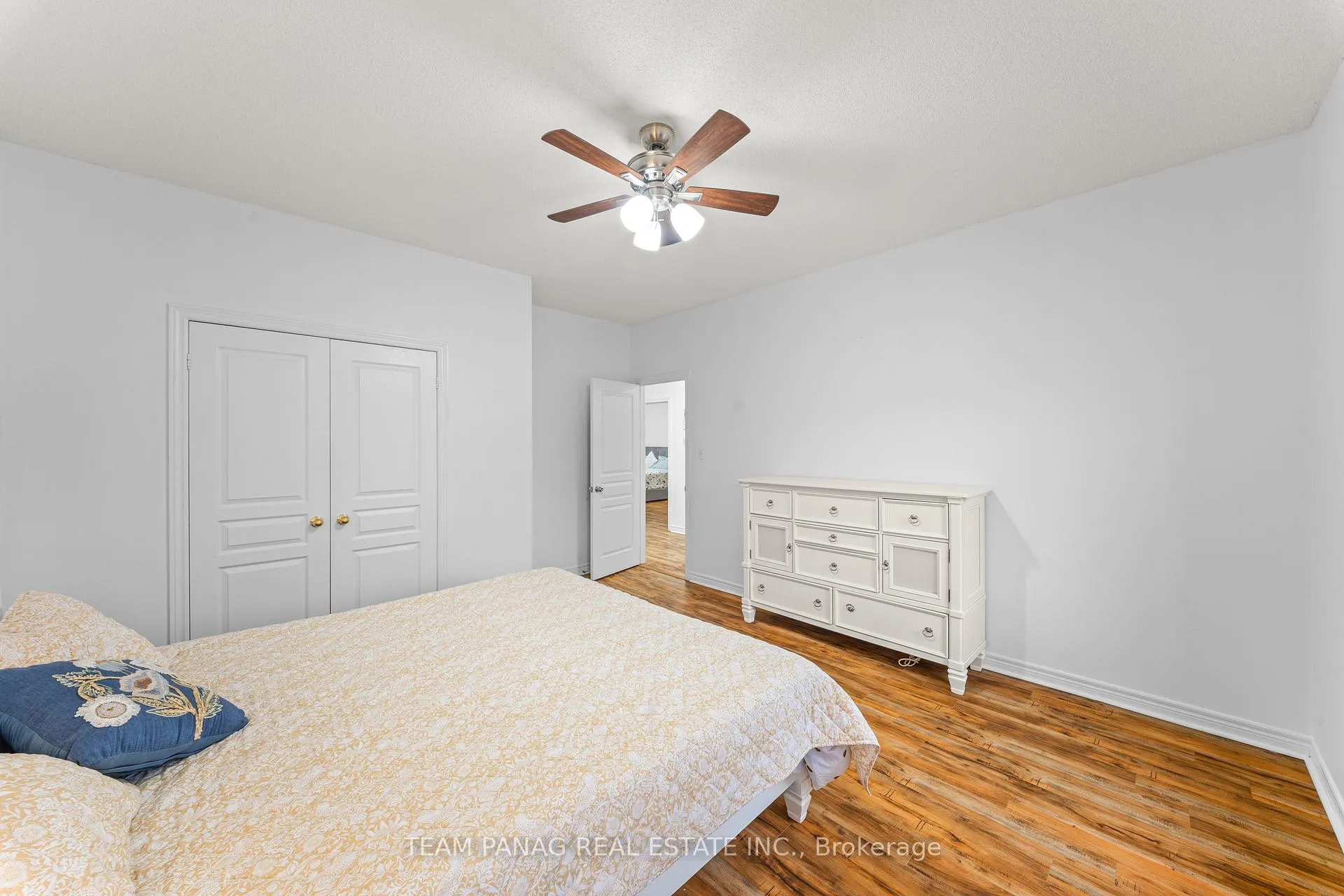 Photo 30 of 30 Overglen Court, Brampton, Credit Valley — HOMEH