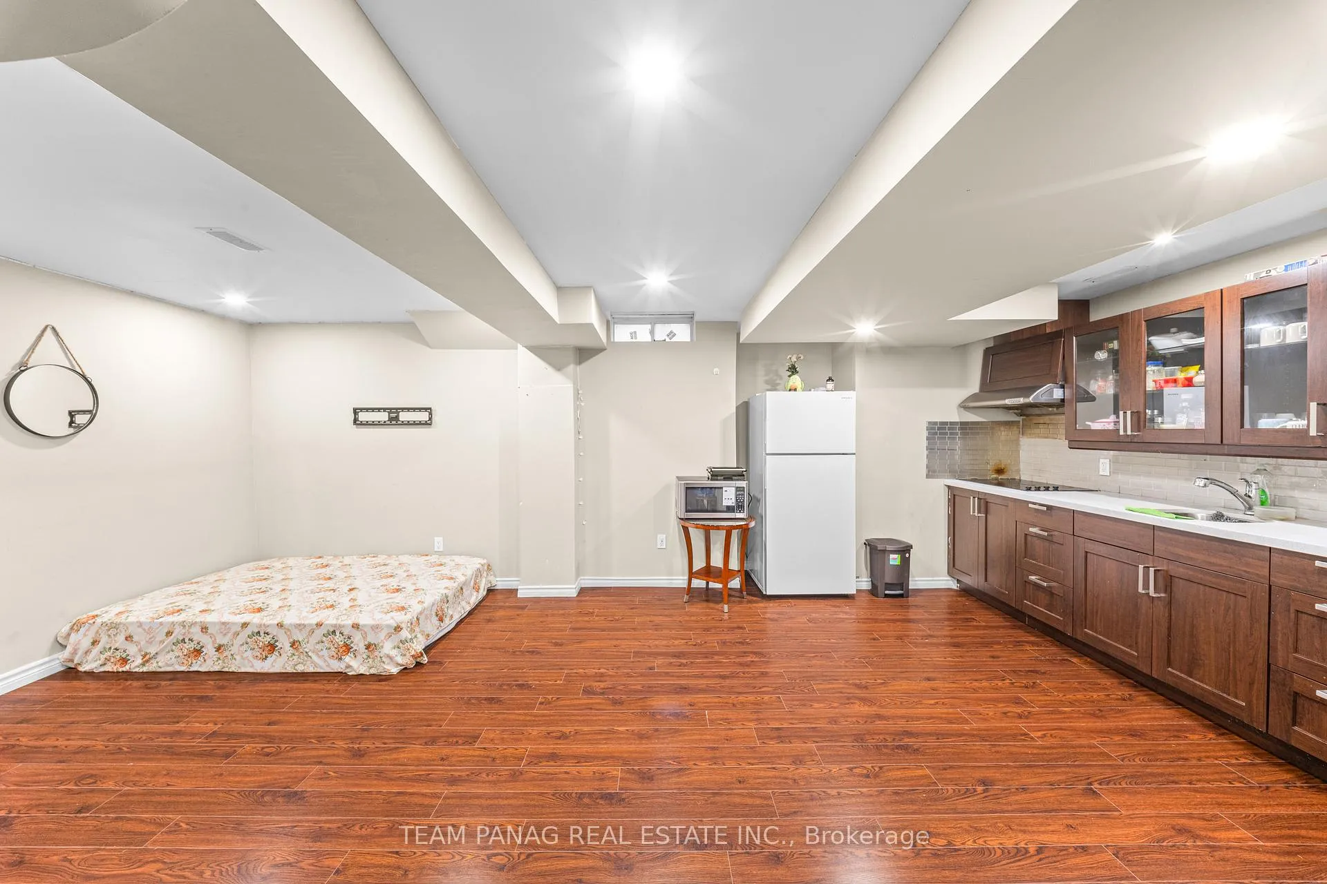 Photo 36 of 30 Overglen Court, Brampton, Credit Valley — HOMEH