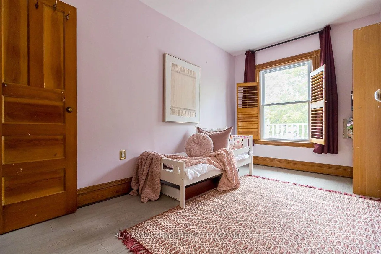 Photo 31 of 82 Burris Street, Hamilton, St. Clair — HOMEH