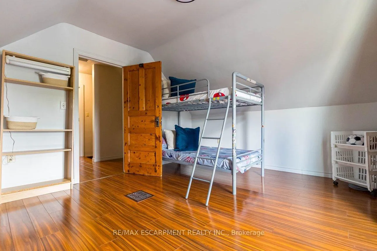 Photo 38 of 82 Burris Street, Hamilton, St. Clair — HOMEH