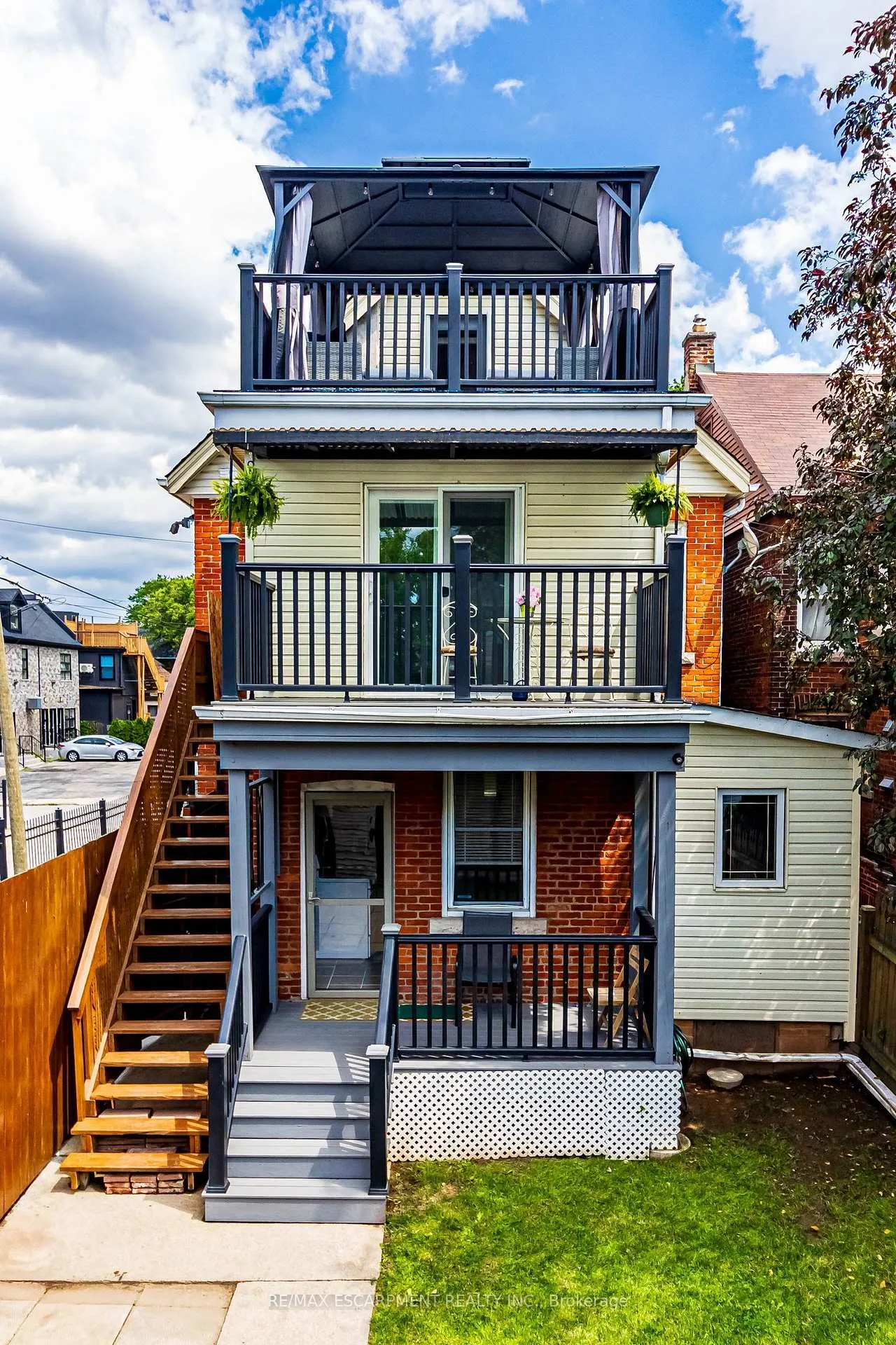 Photo 44 of 82 Burris Street, Hamilton, St. Clair — HOMEH
