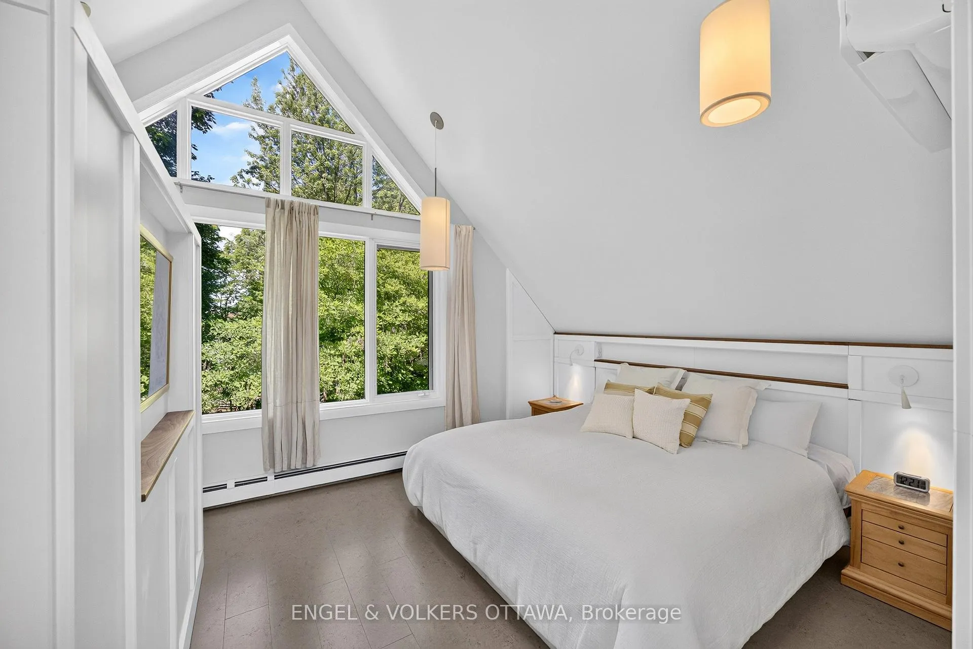 Photo 32 of 516 Queen Elizabeth Drive, Ottawa, Glebe — HOMEH