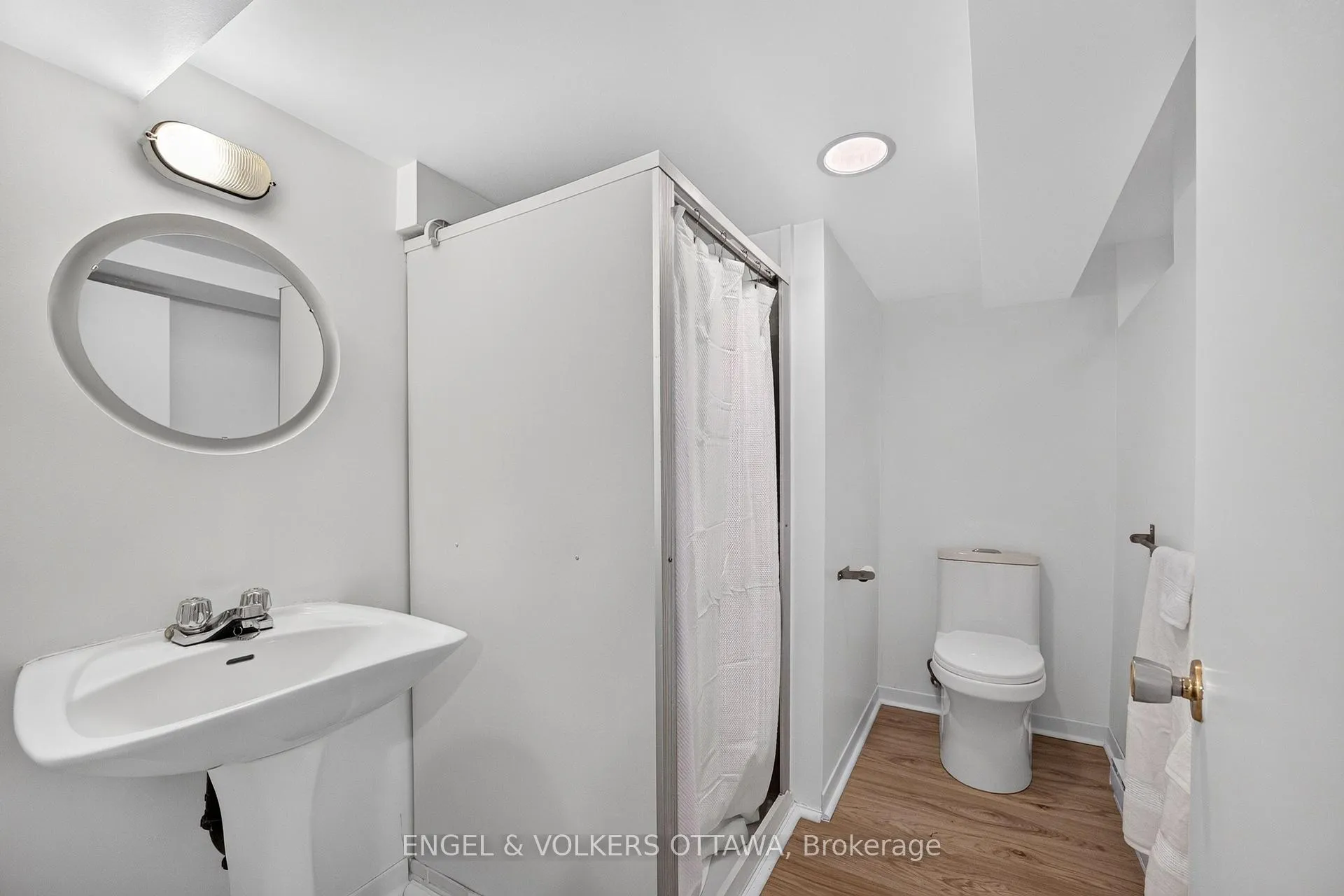 Photo 41 of 516 Queen Elizabeth Drive, Ottawa, Glebe — HOMEH