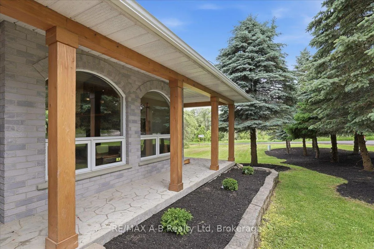 Photo 11 of 5148 103 Road, Perth East, North Easthope — HOMEH