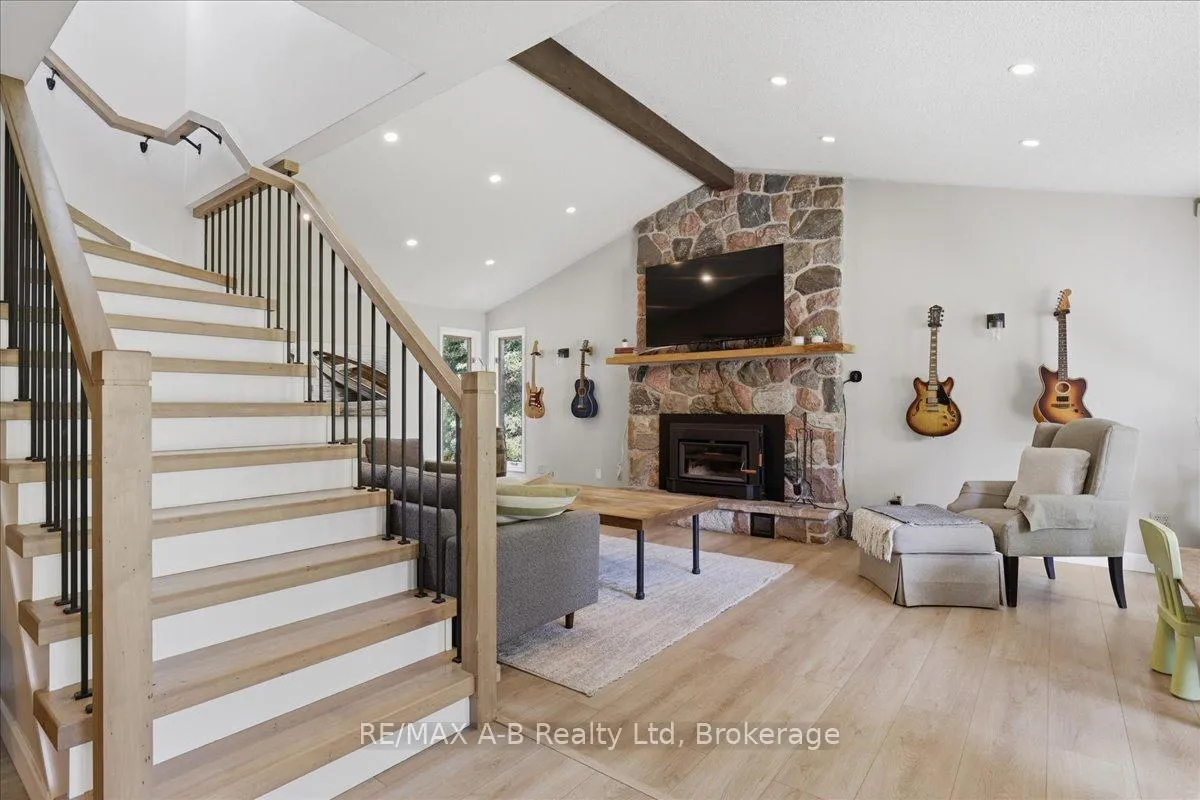 Photo 12 of 5148 103 Road, Perth East, North Easthope — HOMEH