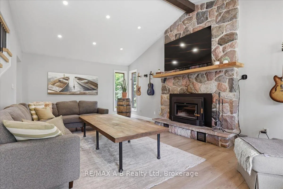 Photo 13 of 5148 103 Road, Perth East, North Easthope — HOMEH