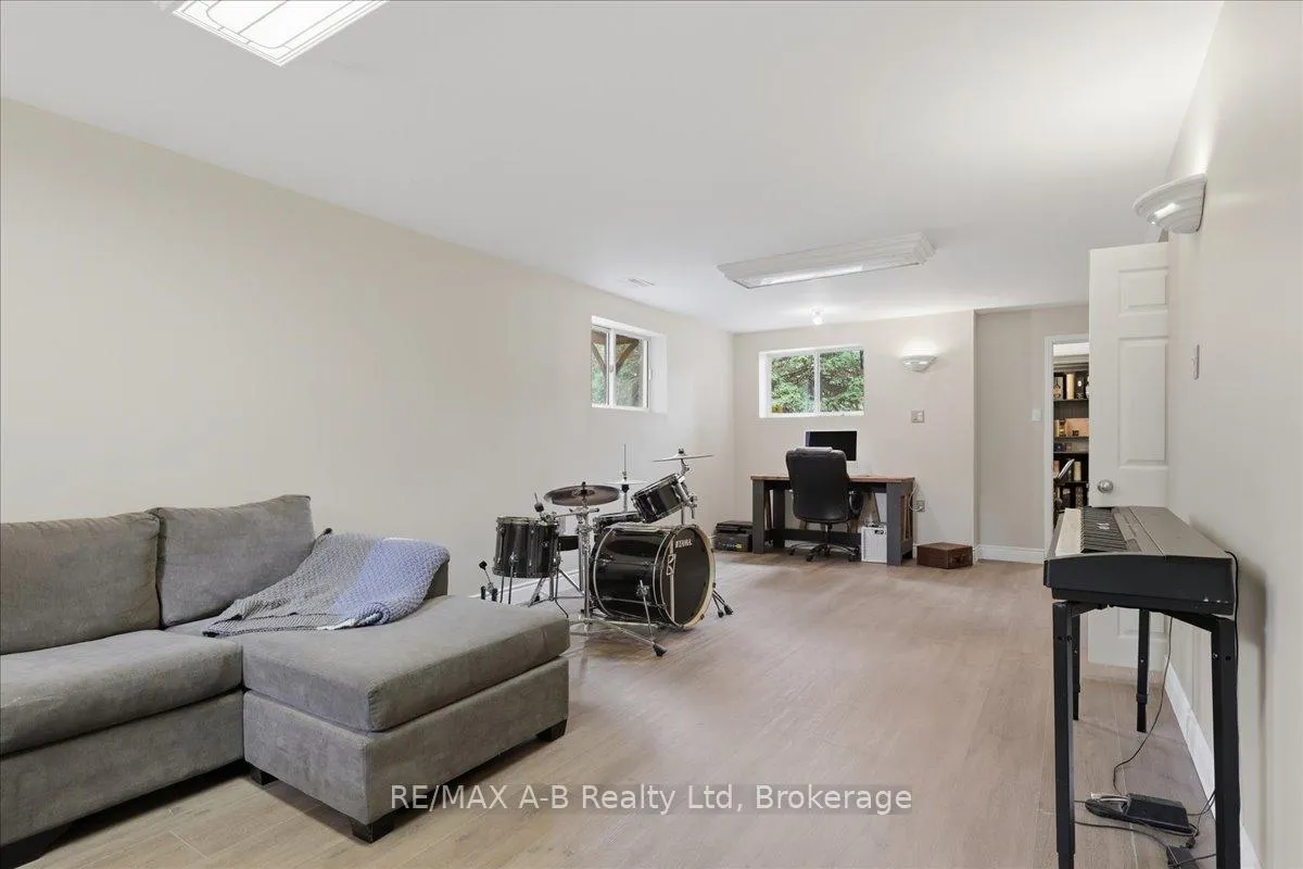 Photo 36 of 5148 103 Road, Perth East, North Easthope — HOMEH