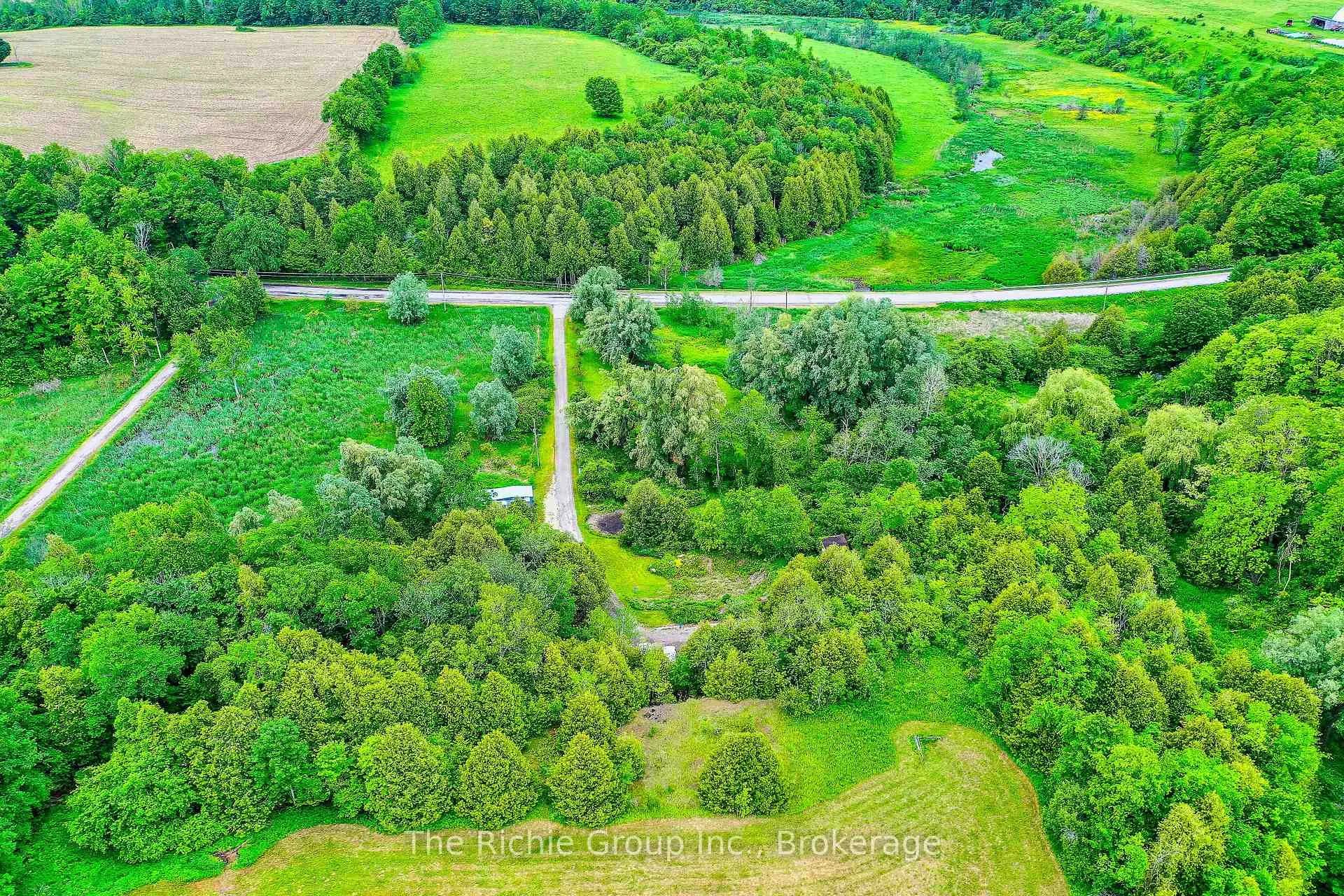 Photo 5 of 18023 Horseshoe Hill Road, Caledon, Rural Caledon — HOMEH