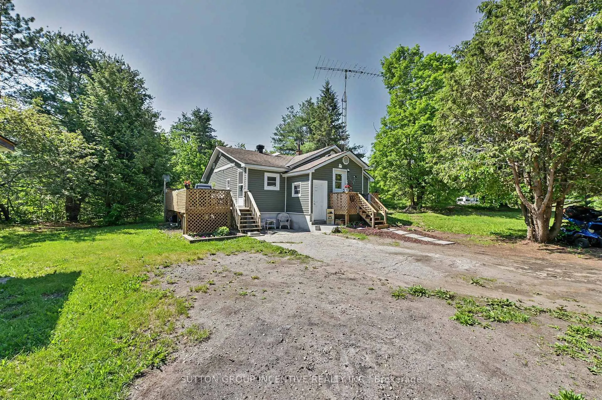 Photo 2 of 1014 Scotts Dam Road, Minden Hills, Snowdon — HOMEH