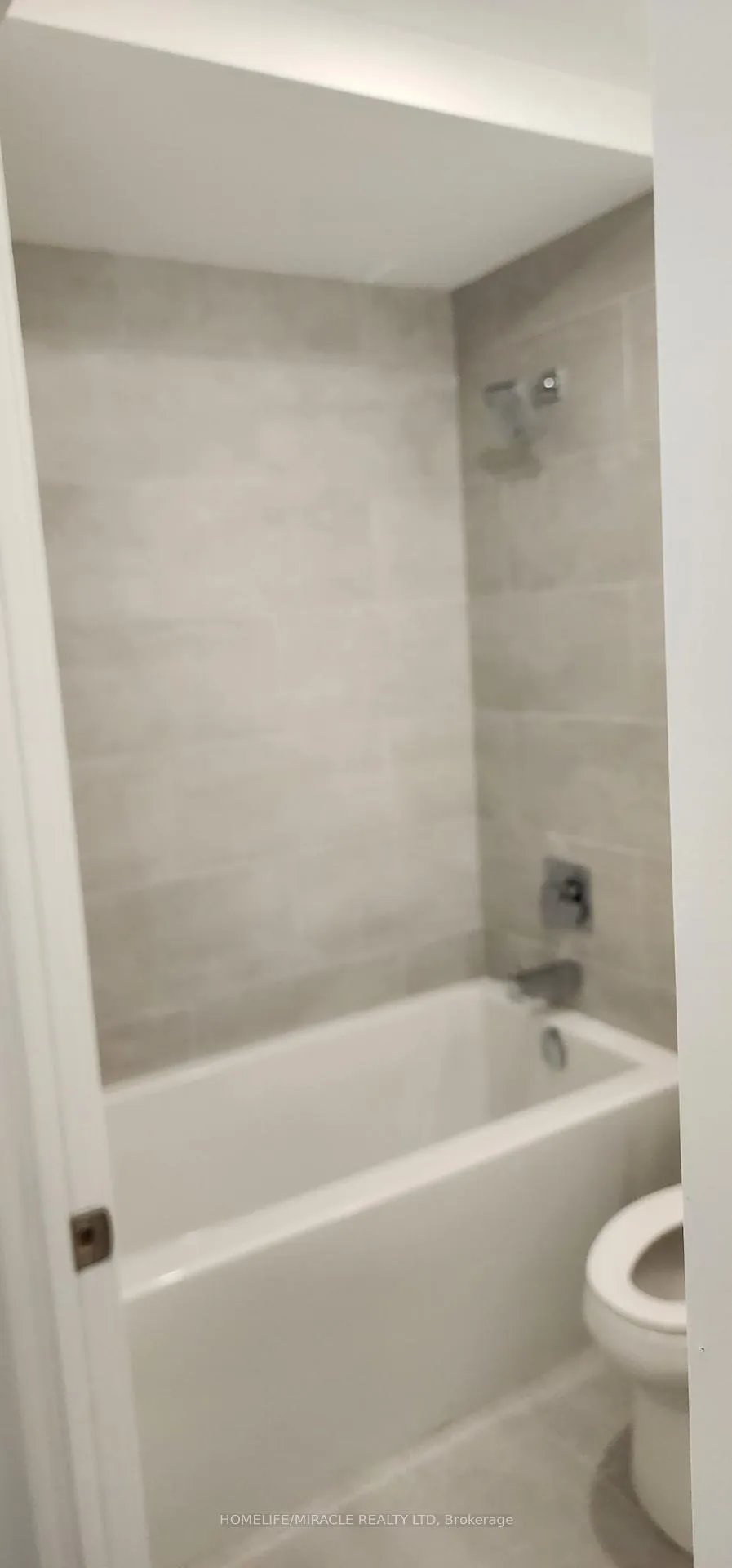 Photo 7 of Unit 303, 47 Mutual Street, Toronto, Church-Yonge Corridor — HOMEH