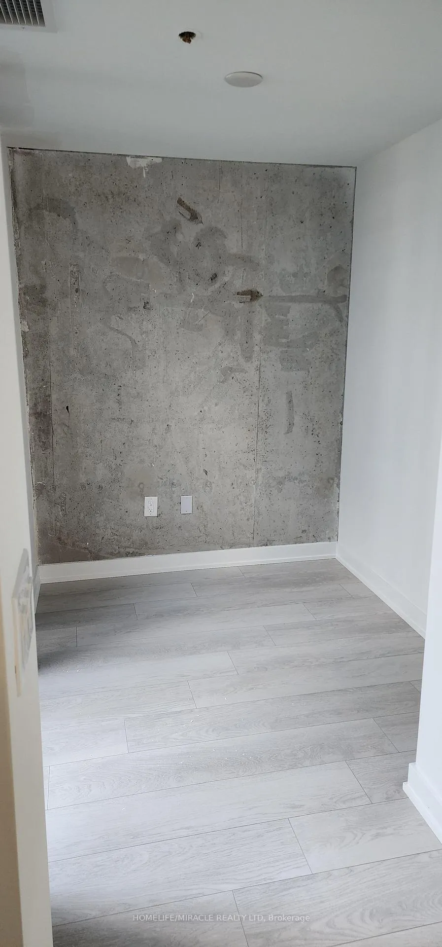Photo 9 of Unit 303, 47 Mutual Street, Toronto, Church-Yonge Corridor — HOMEH