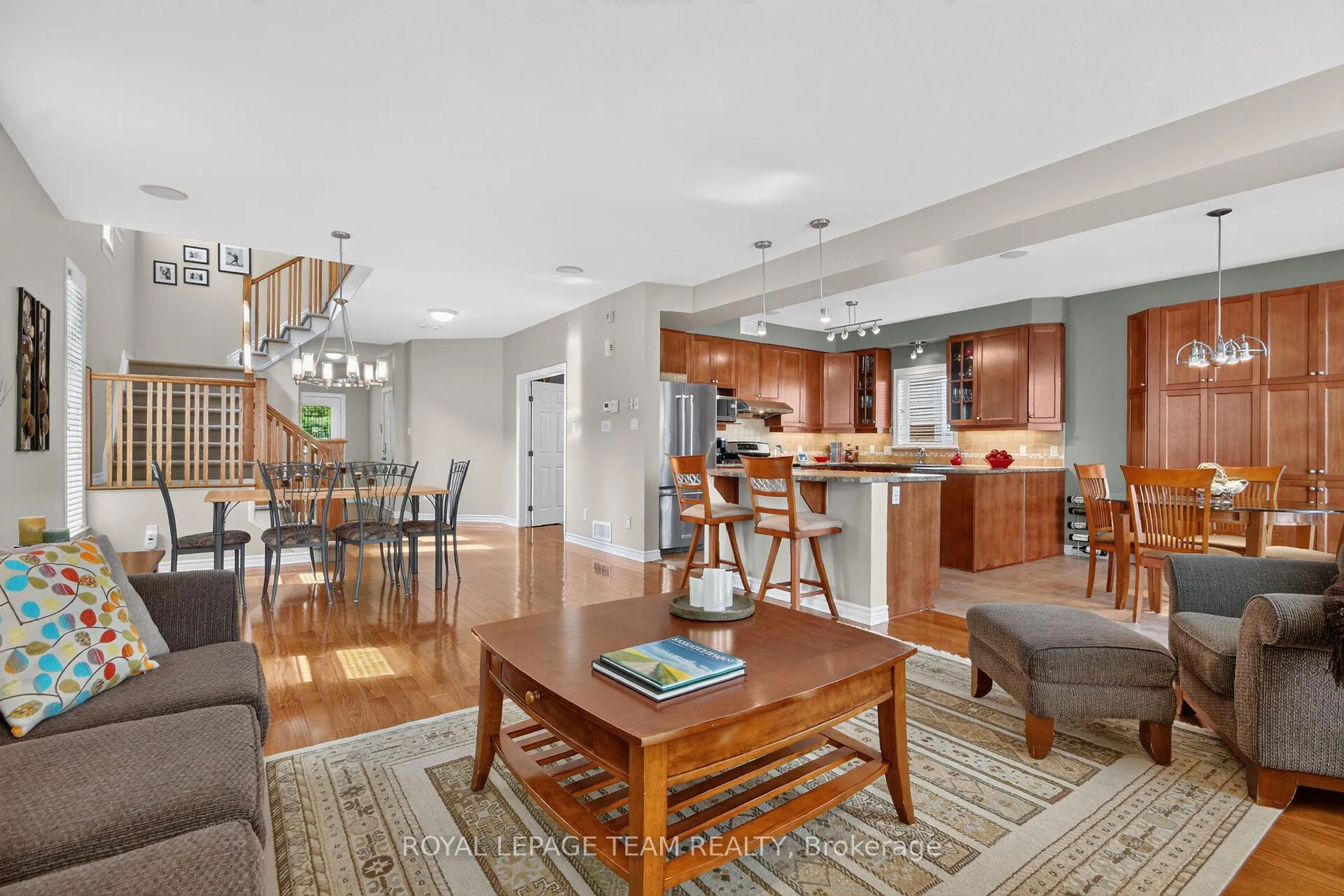Photo 9 of 83 Lydia Way, Ottawa, Barrhaven East — HOMEH