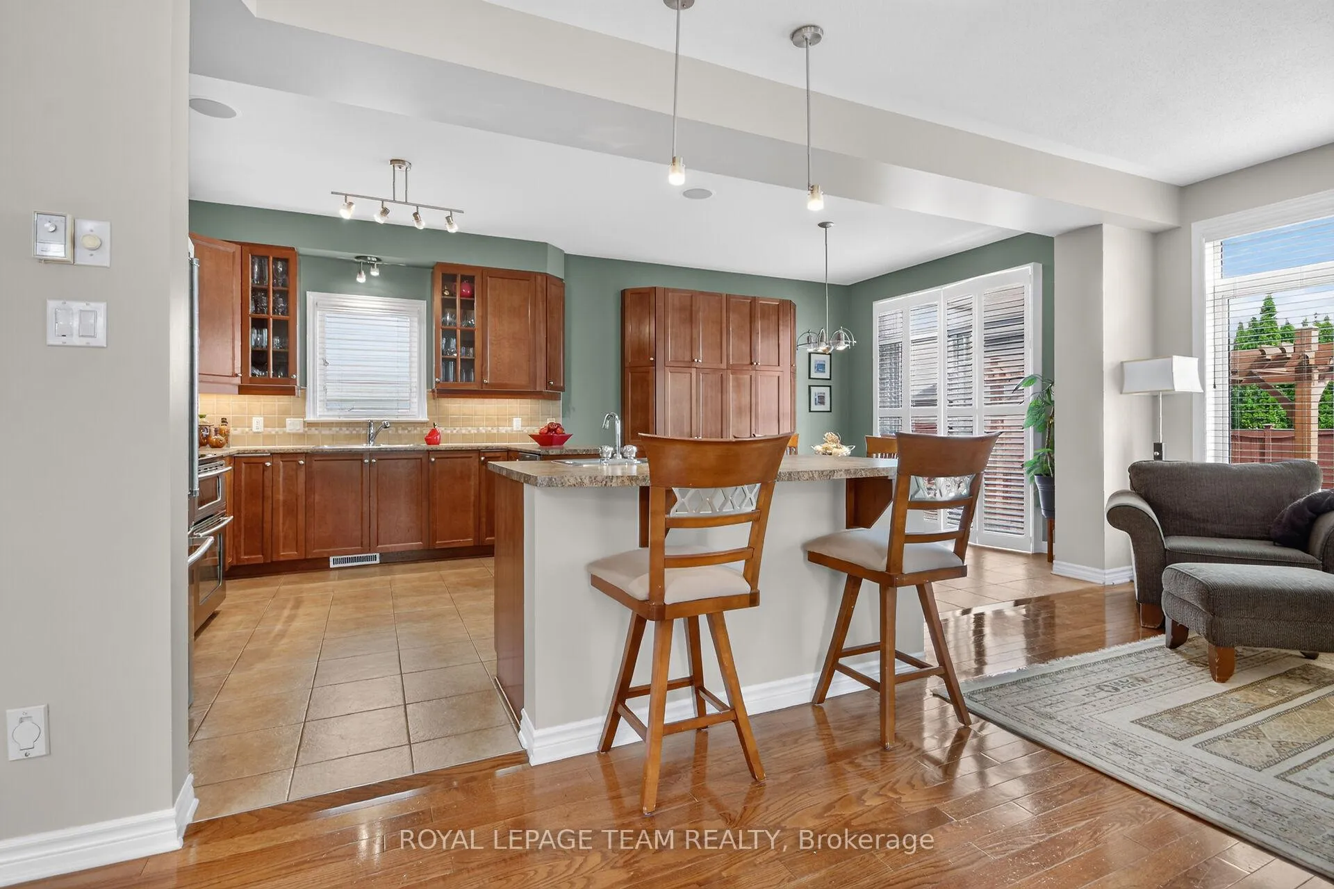 Photo 10 of 83 Lydia Way, Ottawa, Barrhaven East — HOMEH