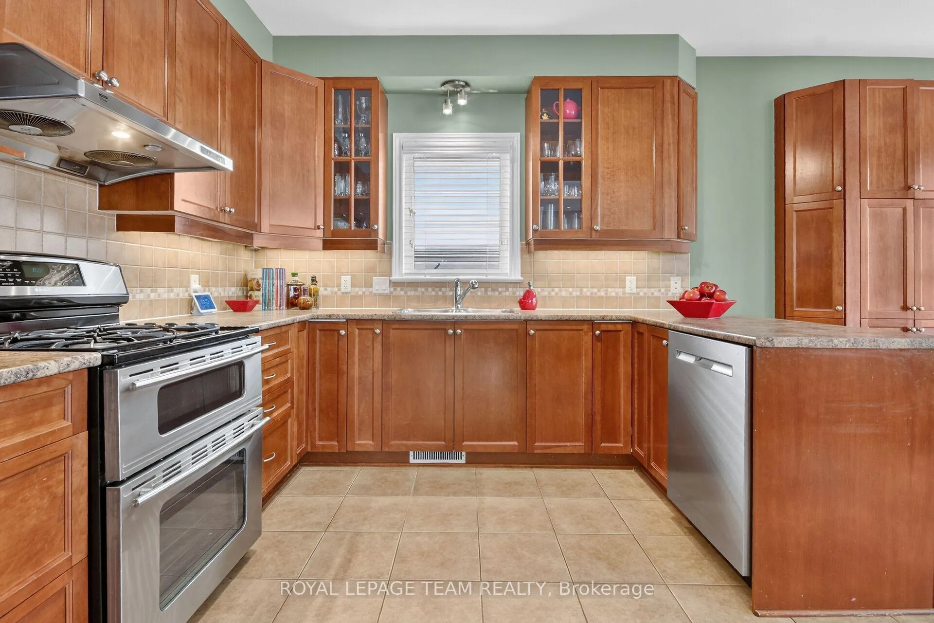Photo 11 of 83 Lydia Way, Ottawa, Barrhaven East — HOMEH