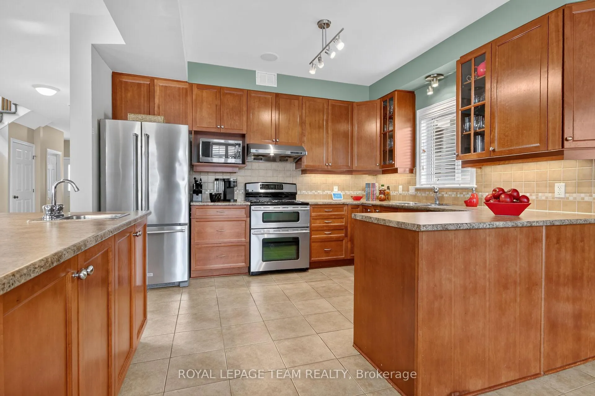Photo 12 of 83 Lydia Way, Ottawa, Barrhaven East — HOMEH