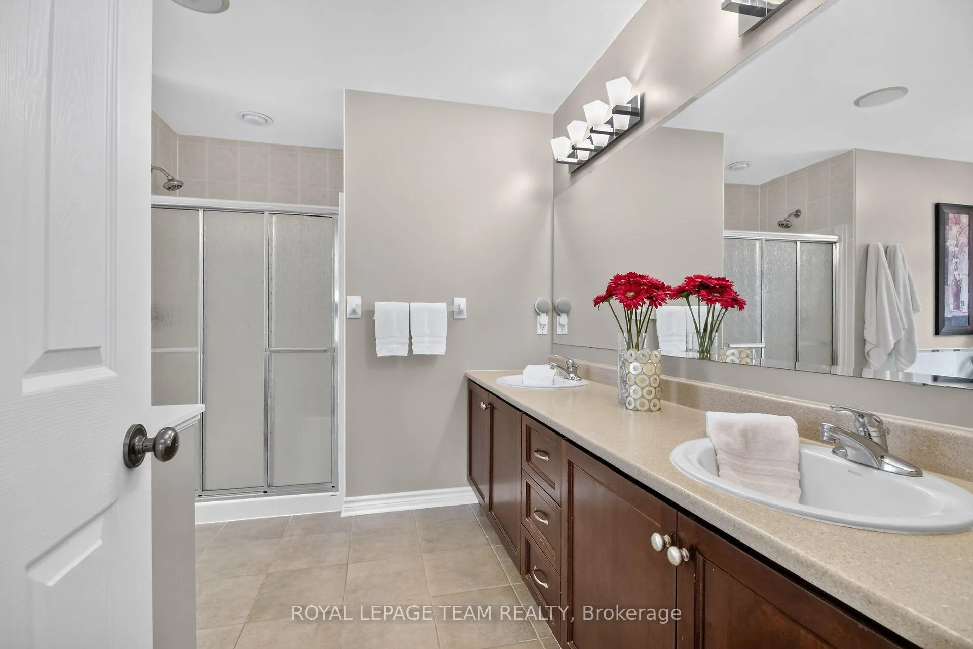 Photo 23 of 83 Lydia Way, Ottawa, Barrhaven East — HOMEH