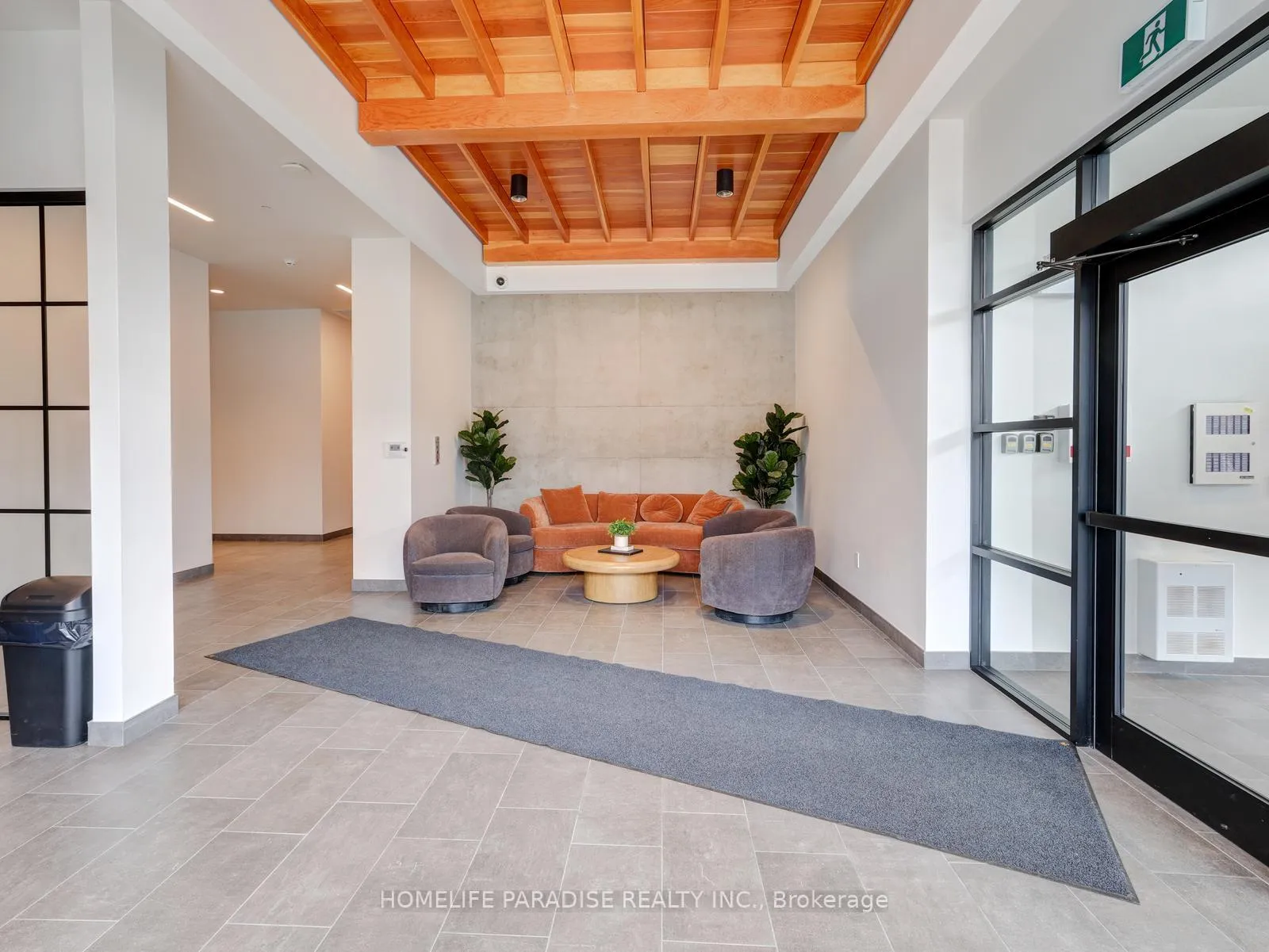 Photo 2 of Unit 603, 312 Erb Street, Waterloo, Maple Hills — HOMEH
