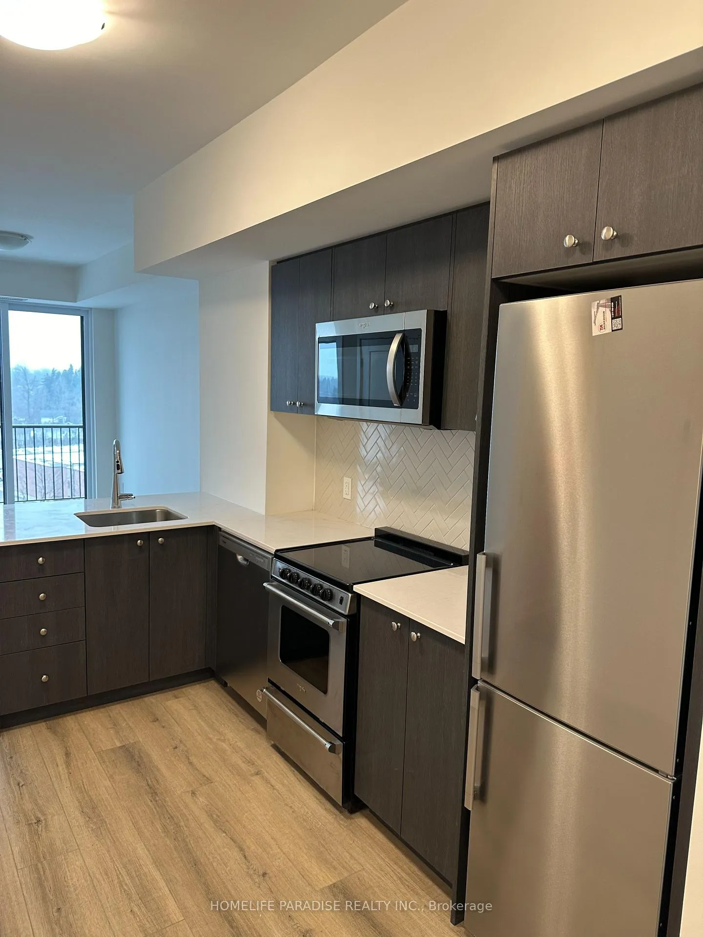 Photo 10 of Unit 603, 312 Erb Street, Waterloo, Maple Hills — HOMEH