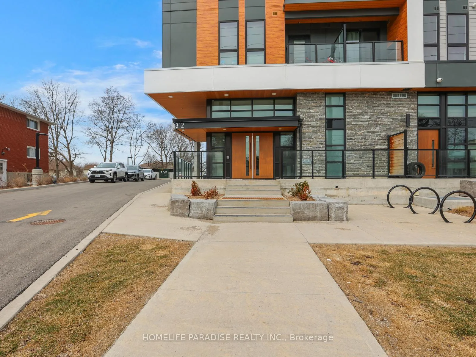 Photo 15 of Unit 603, 312 Erb Street, Waterloo, Maple Hills — HOMEH