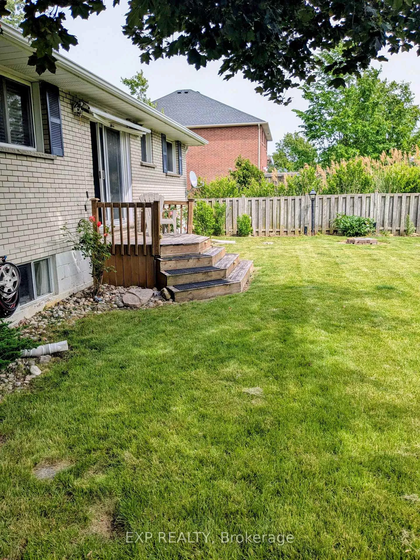 Photo 22 of 673 Winston Road, Grimsby, Grimsby Beach — HOMEH