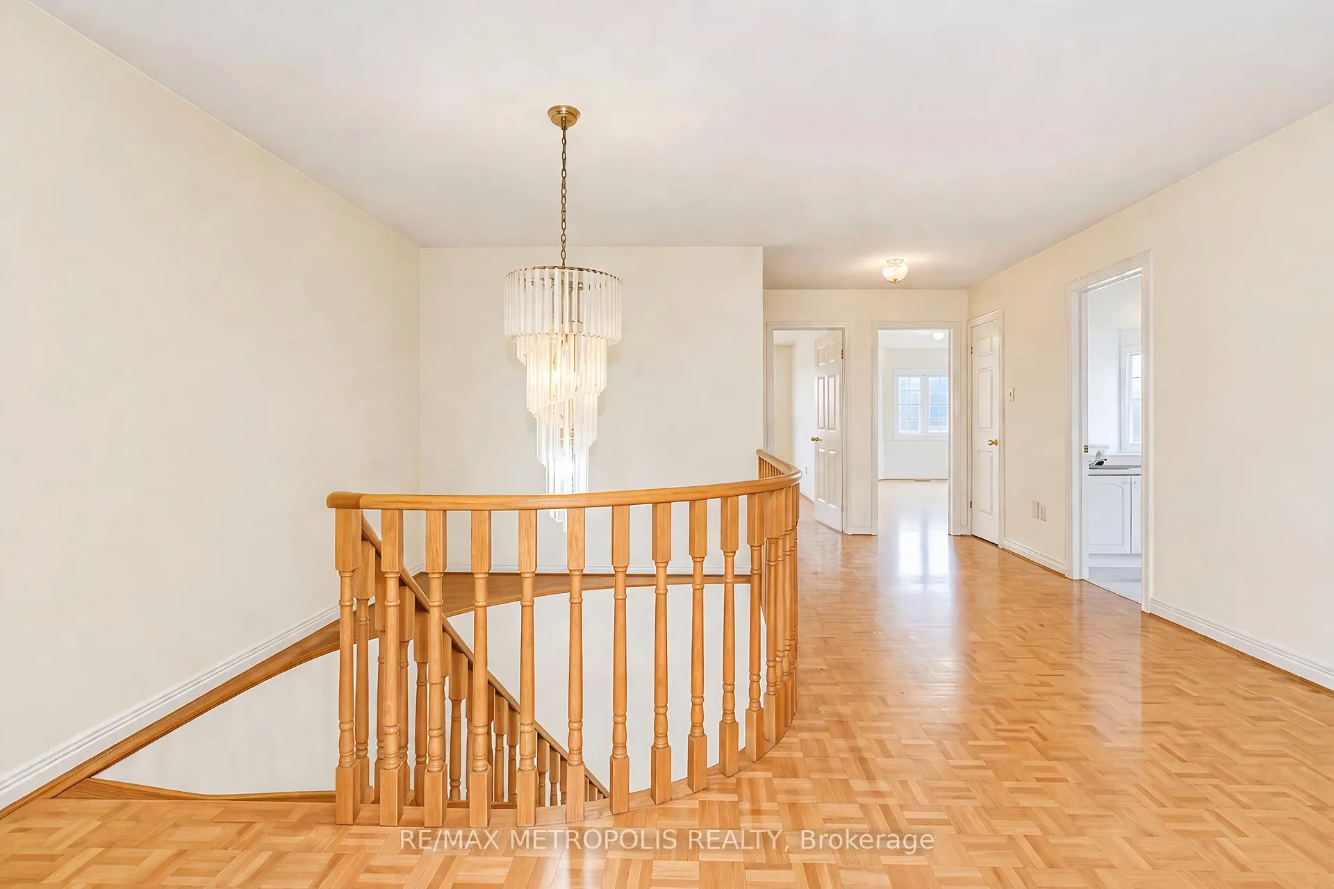Photo 23 of 2 Schooner Court, Markham, Cachet — HOMEH