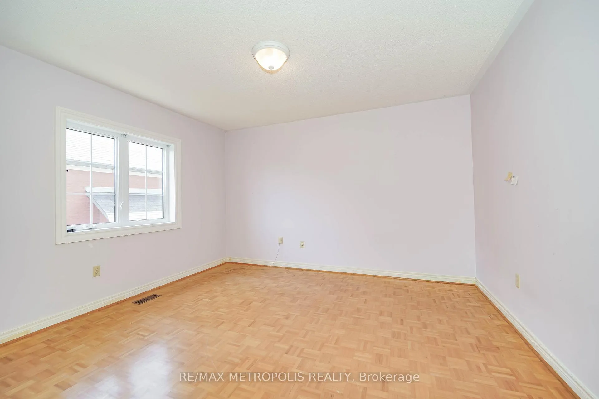 Photo 33 of 2 Schooner Court, Markham, Cachet — HOMEH