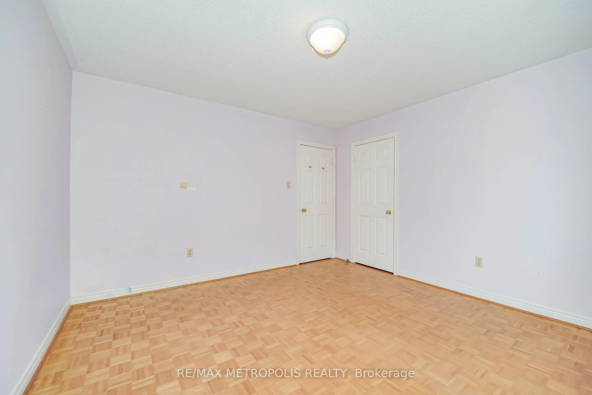 Photo 35 of 2 Schooner Court, Markham, Cachet — HOMEH