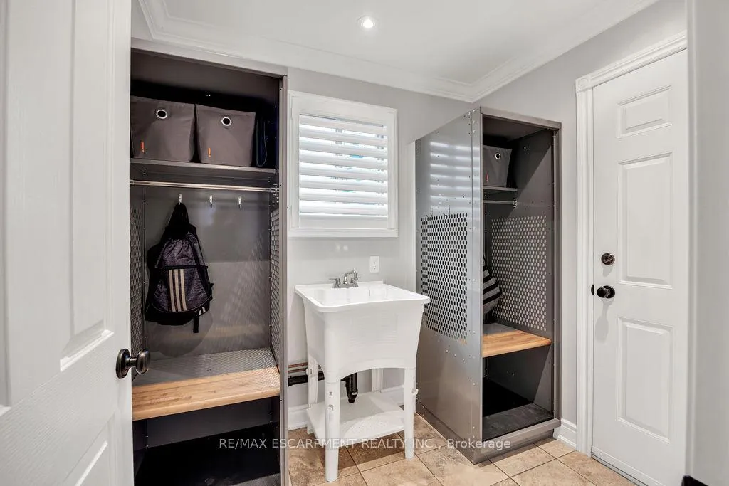 Photo 11 of 4176 Bianca Forest Drive, Burlington, Tansley — HOMEH