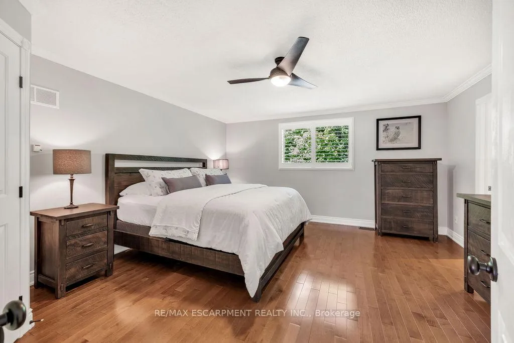 Photo 12 of 4176 Bianca Forest Drive, Burlington, Tansley — HOMEH