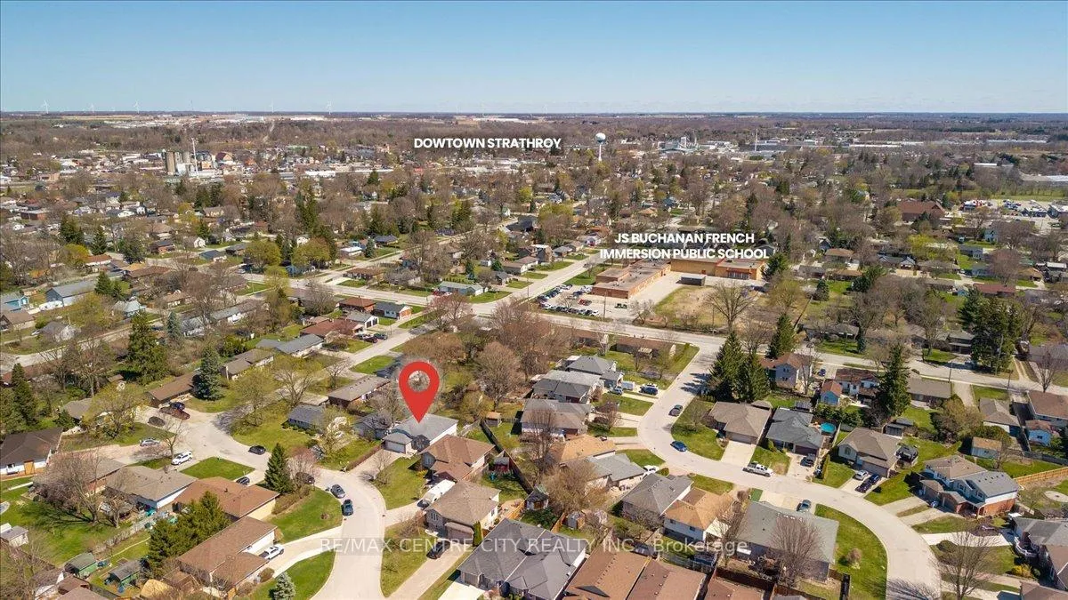Photo 29 of 19 Dell Drive, Strathroy-Caradoc, SW — HOMEH