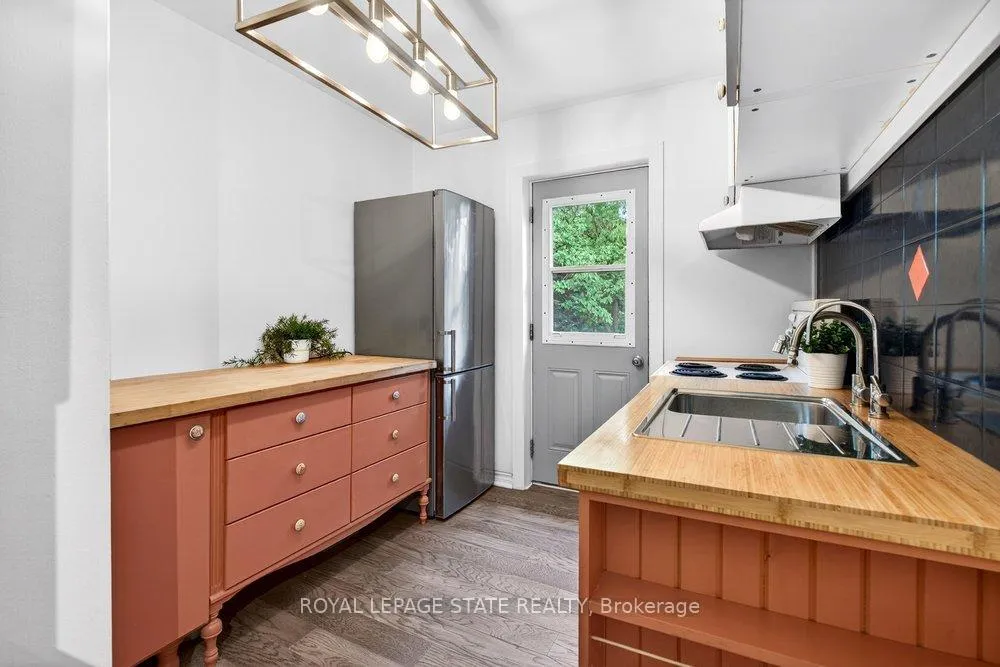 Photo 11 of 78 East 14th Street, Hamilton, Inch Park — HOMEH