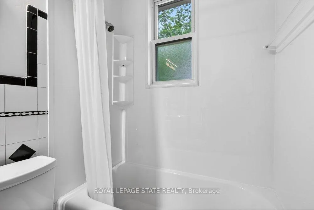 Photo 20 of 78 East 14th Street, Hamilton, Inch Park — HOMEH