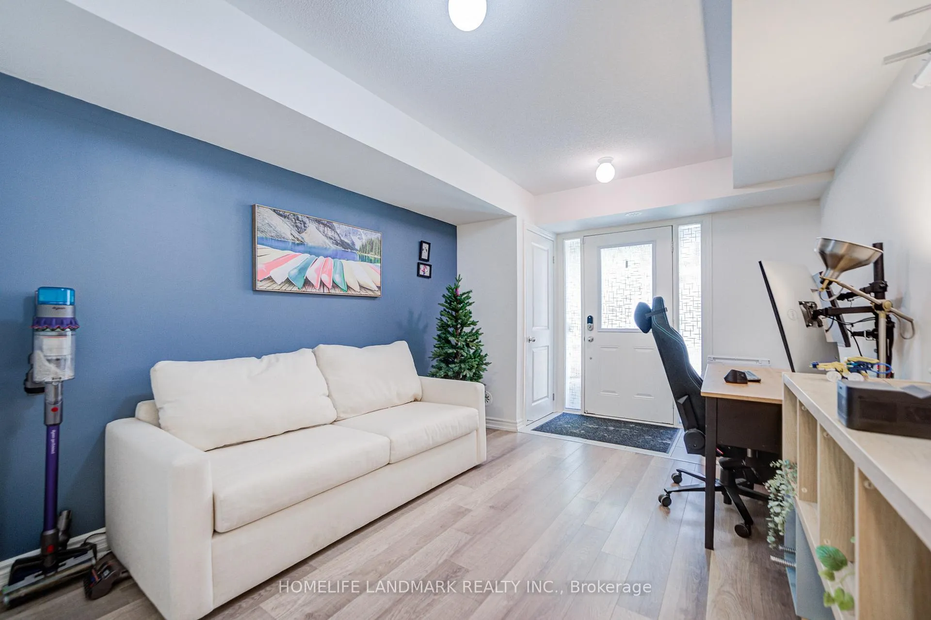 Photo 3 of 2576 Ladyfern Crossing, Pickering, Duffin Heights — HOMEH