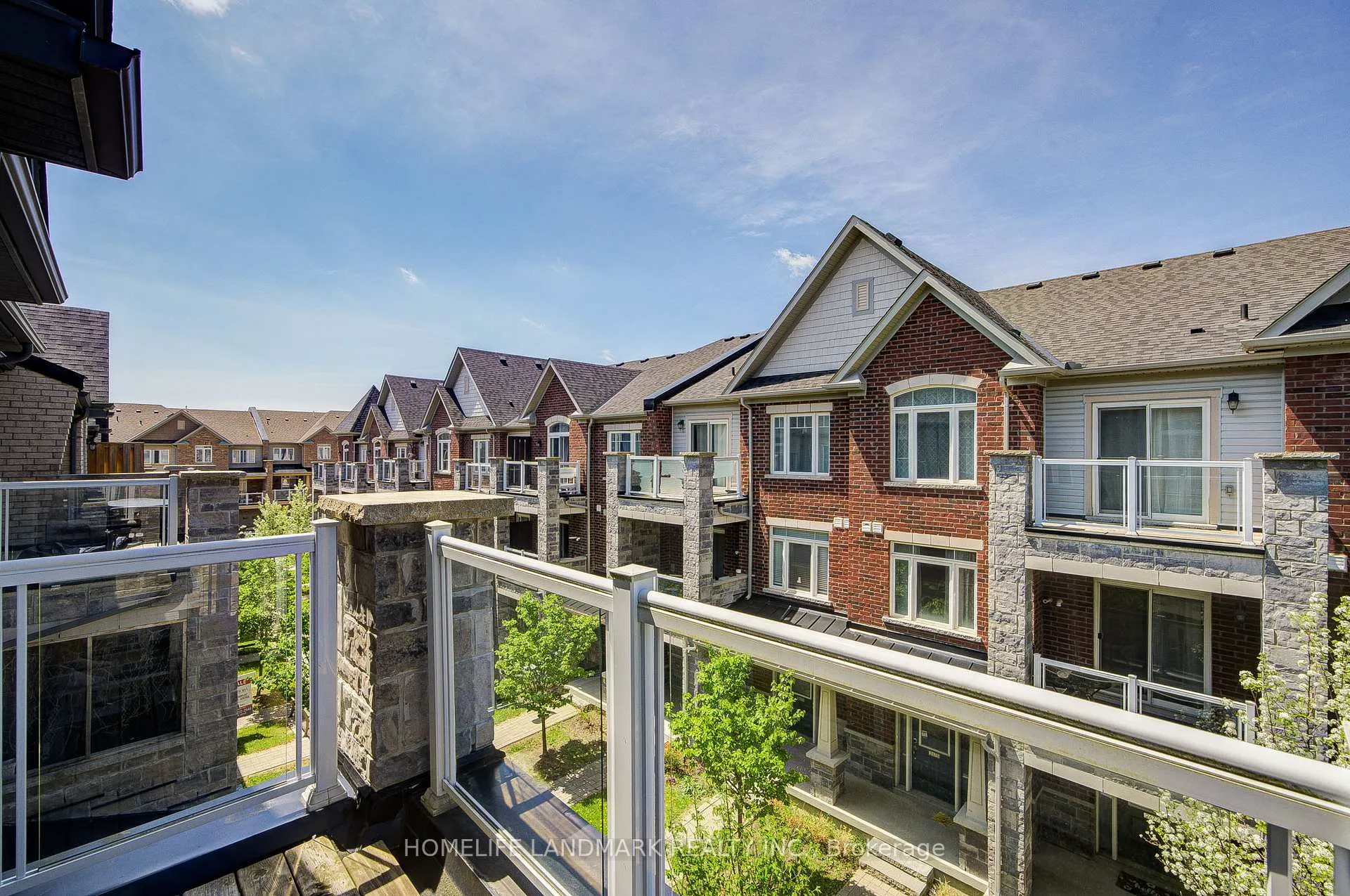 Photo 14 of 2576 Ladyfern Crossing, Pickering, Duffin Heights — HOMEH