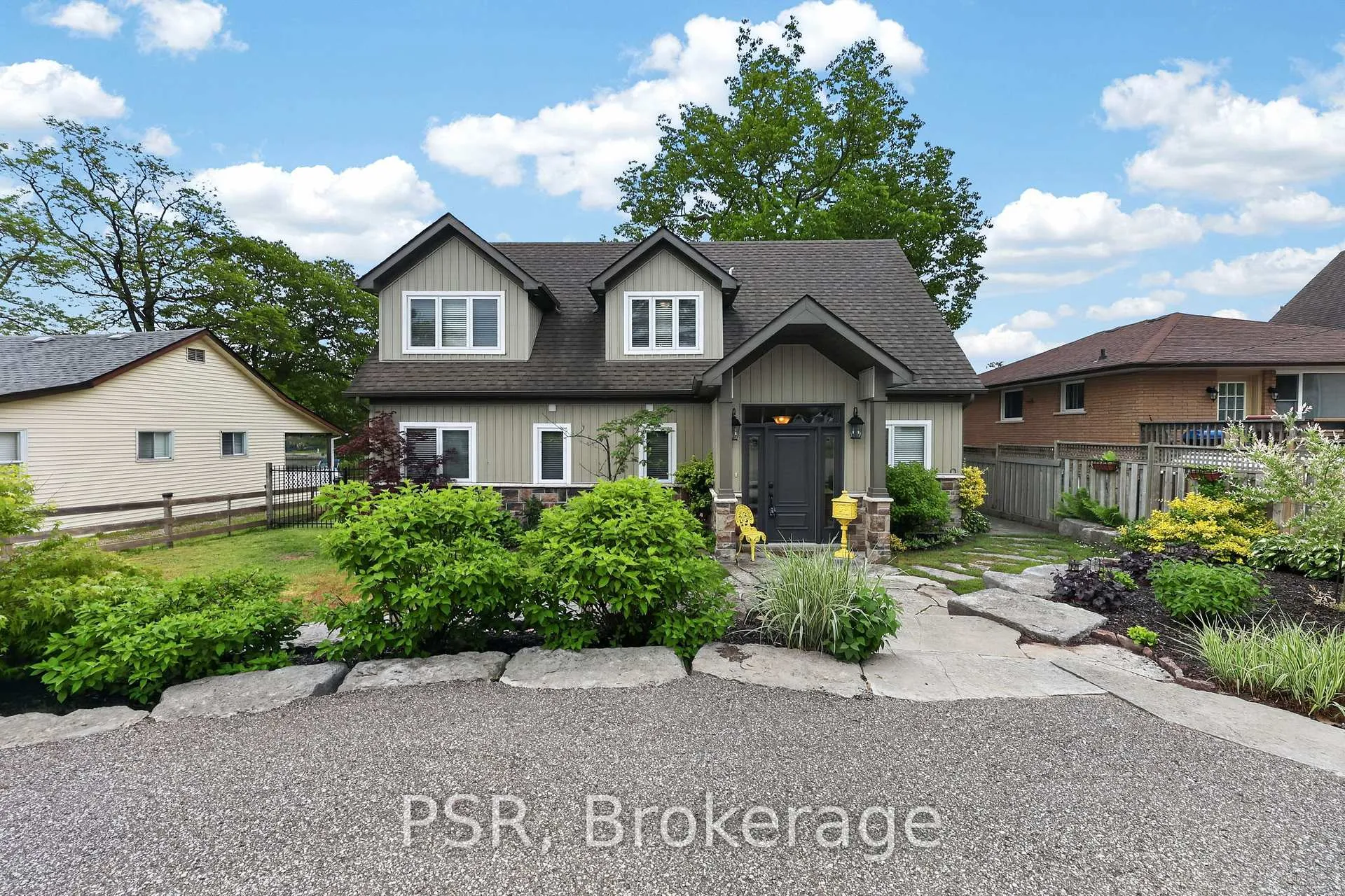 Photo 11 of 967 Mosley Street, Wasaga Beach — HOMEH