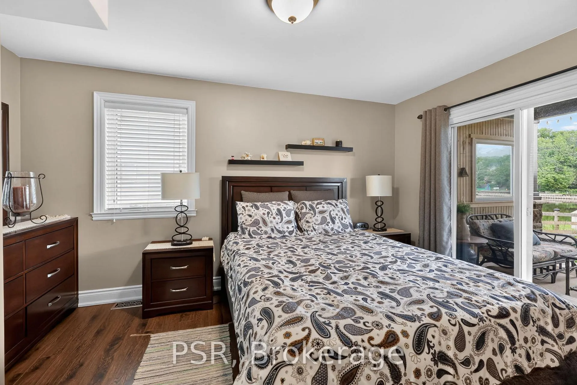 Photo 26 of 967 Mosley Street, Wasaga Beach — HOMEH