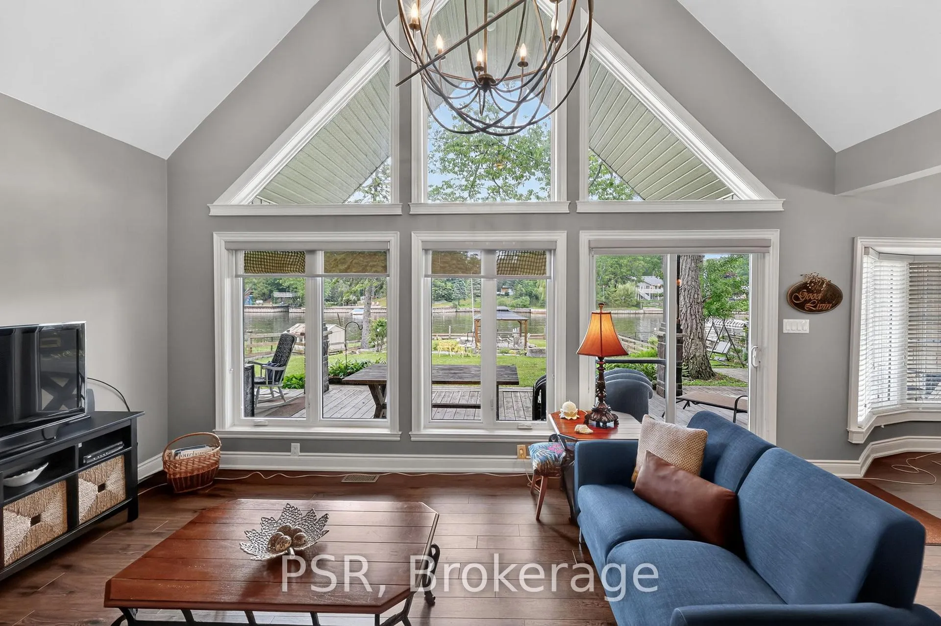 Photo 40 of 967 Mosley Street, Wasaga Beach — HOMEH