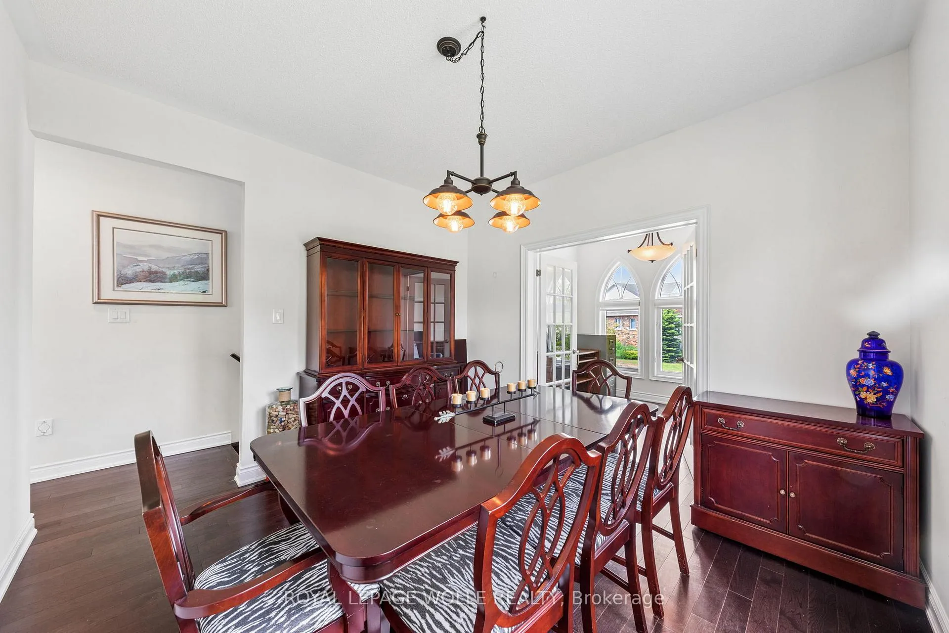 Photo 9 of 43 Allegra Drive, Wasaga Beach — HOMEH