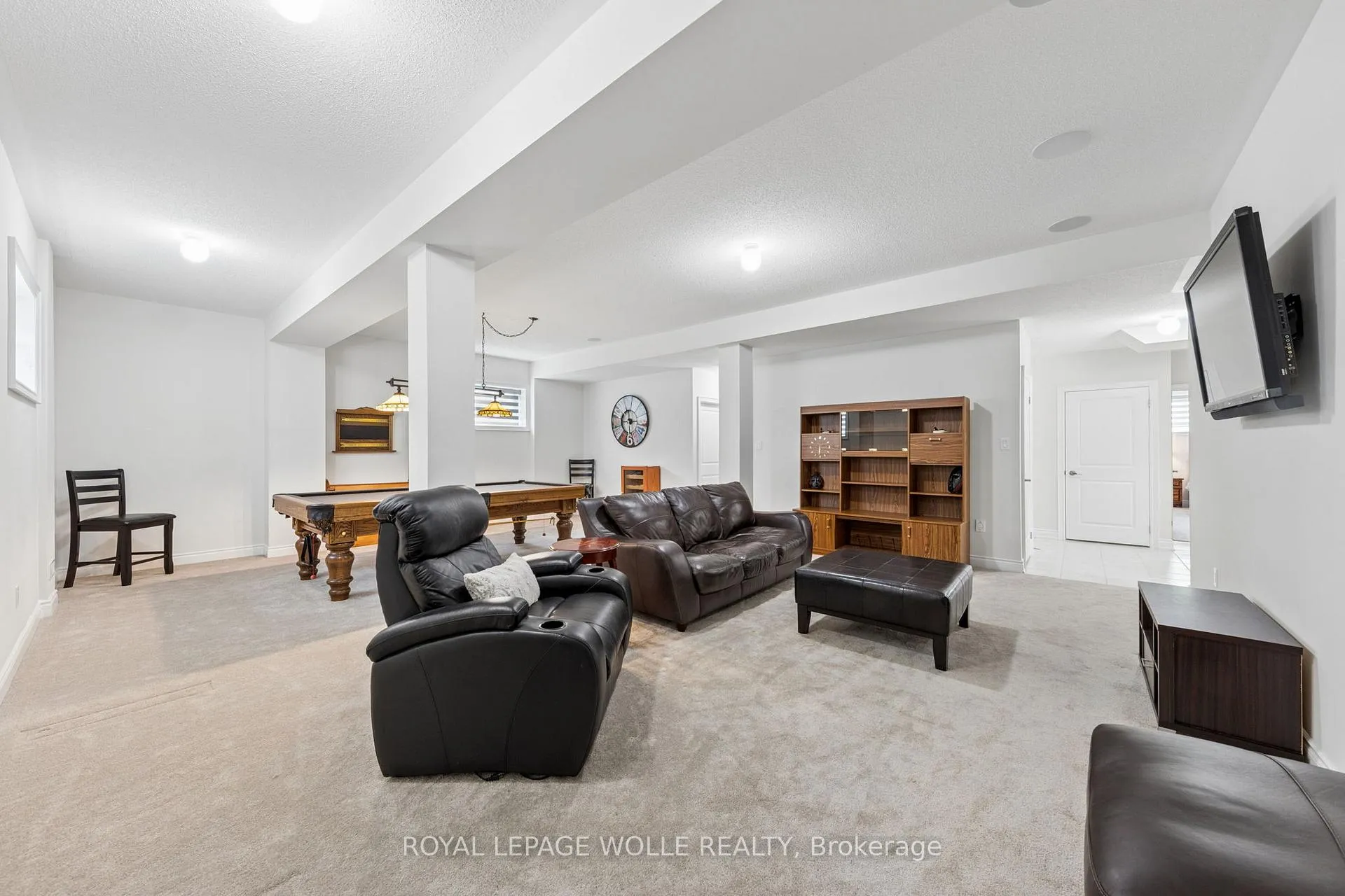 Photo 22 of 43 Allegra Drive, Wasaga Beach — HOMEH