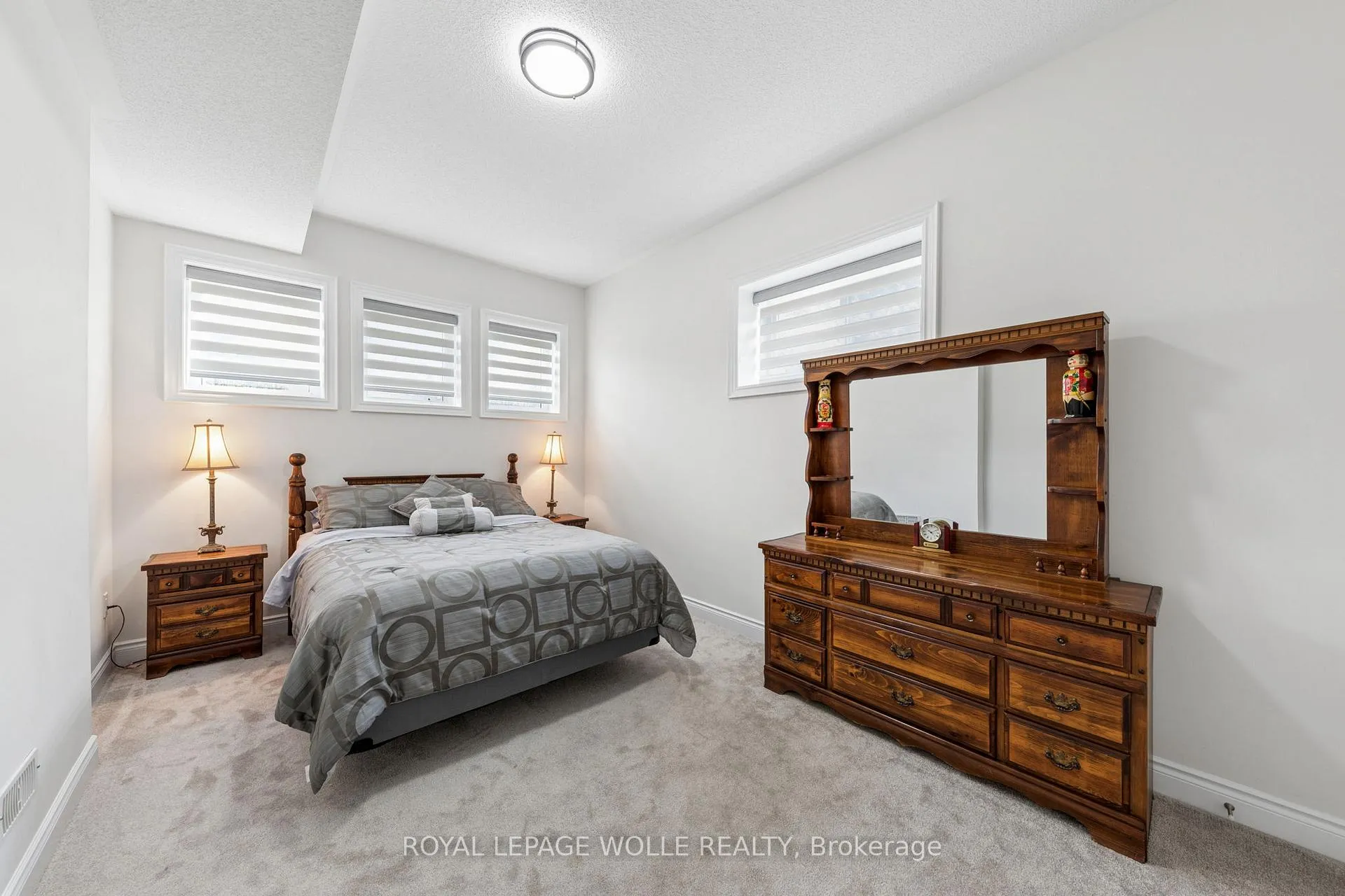 Photo 23 of 43 Allegra Drive, Wasaga Beach — HOMEH