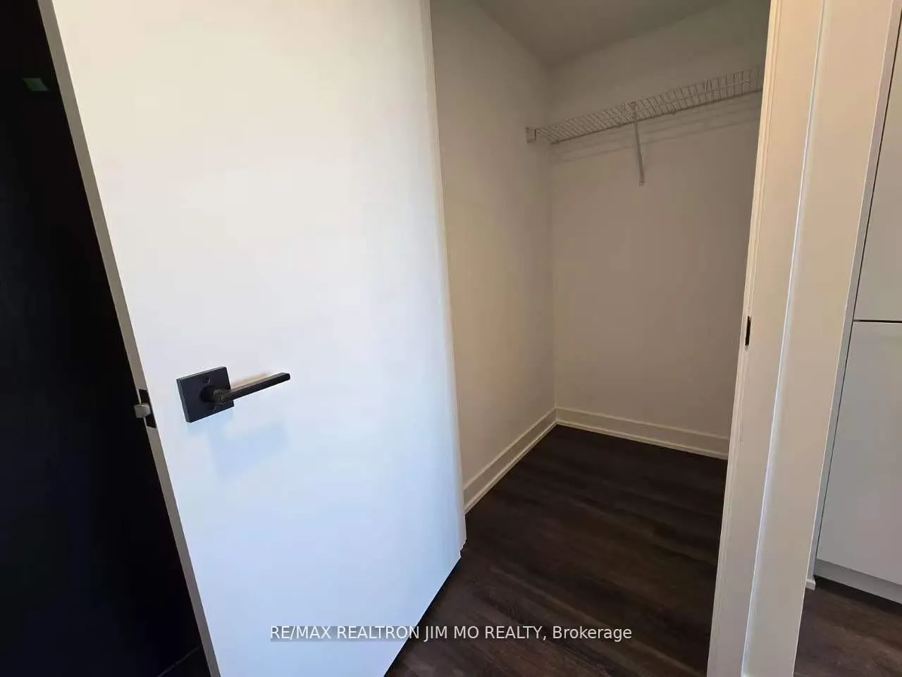 Photo 8 of Unit 1109, 609 Sherbourne Street, Toronto, North St. James Town — HOMEH