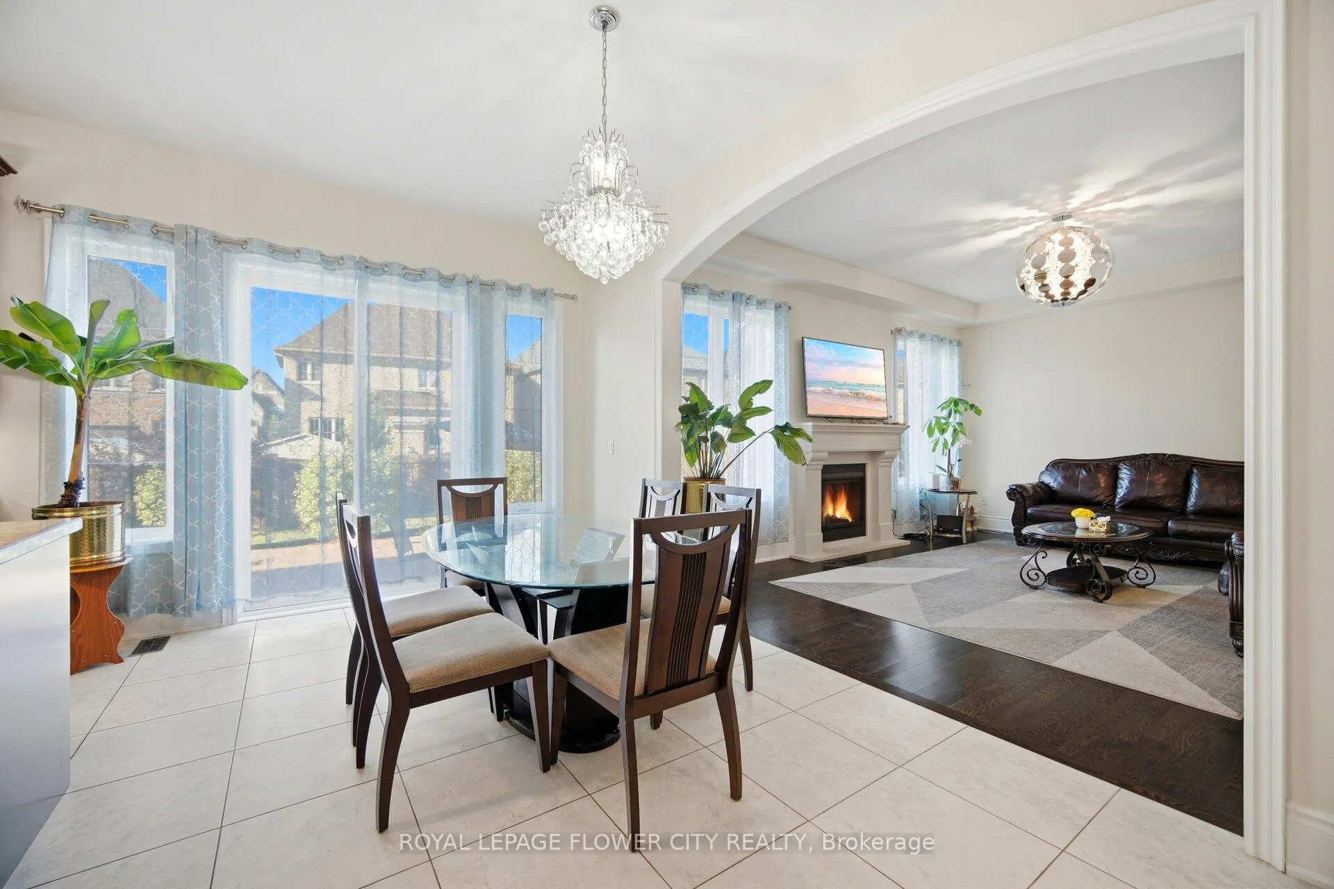 Photo 17 of 35 Gordon Randle Drive, Brampton, Toronto Gore Rural Estate — HOMEH