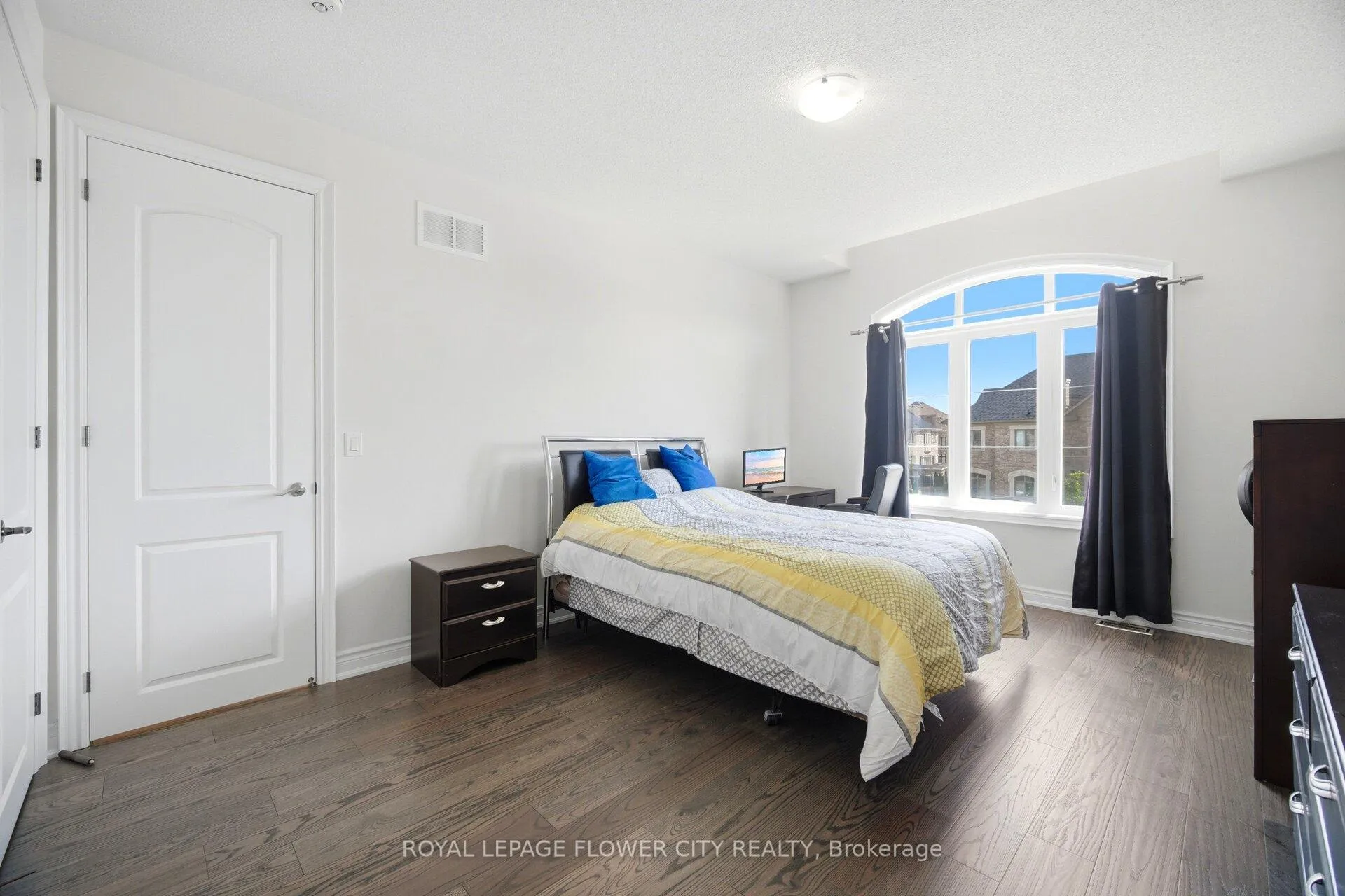 Photo 21 of 35 Gordon Randle Drive, Brampton, Toronto Gore Rural Estate — HOMEH
