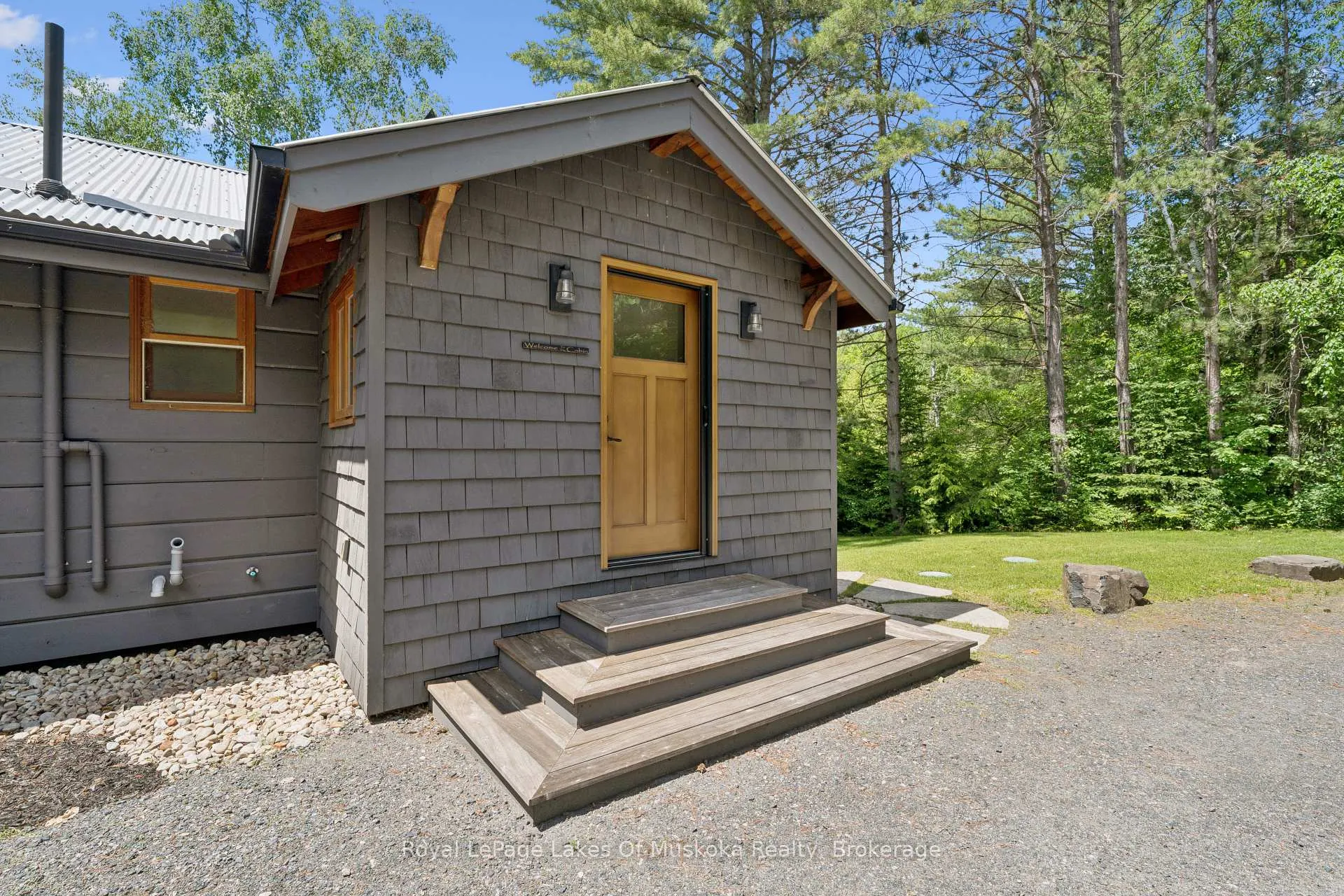 Photo 7 of 1016 Swift Lane, Algonquin Highlands, Sherborne — HOMEH