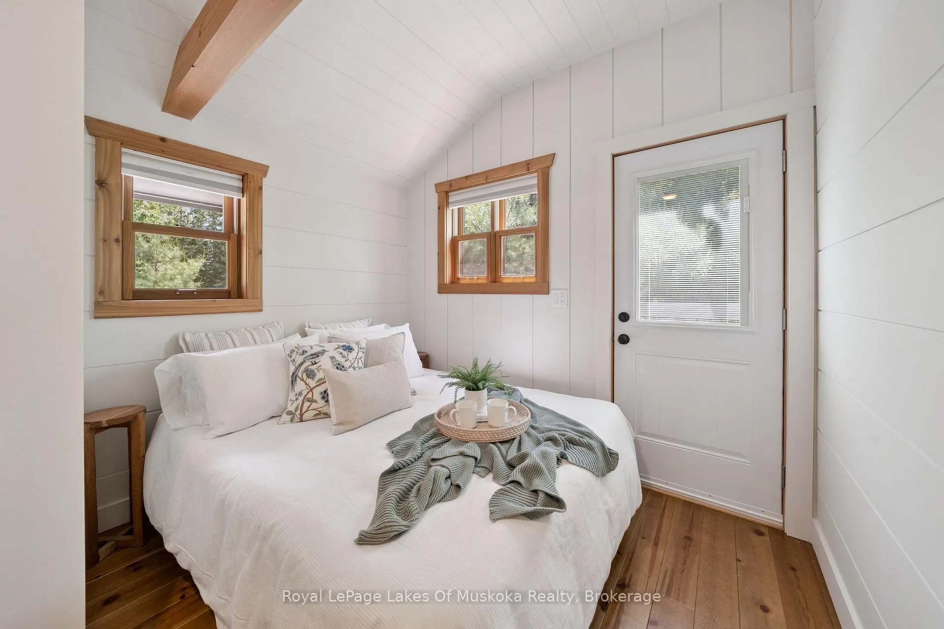 Photo 16 of 1016 Swift Lane, Algonquin Highlands, Sherborne — HOMEH