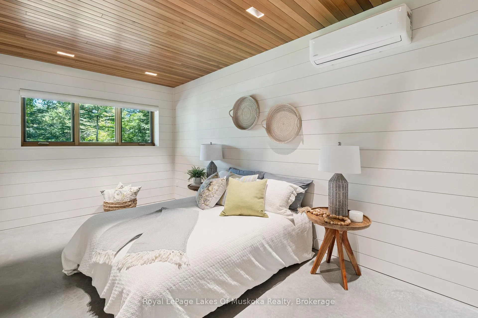 Photo 18 of 1016 Swift Lane, Algonquin Highlands, Sherborne — HOMEH