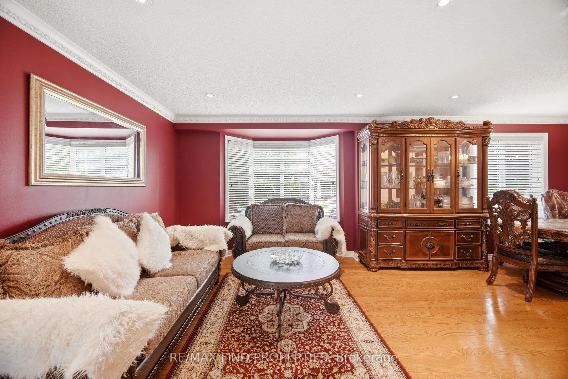 Photo 9 of 2 Summerdale Crescent, Brampton, Fletcher's Meadow — HOMEH