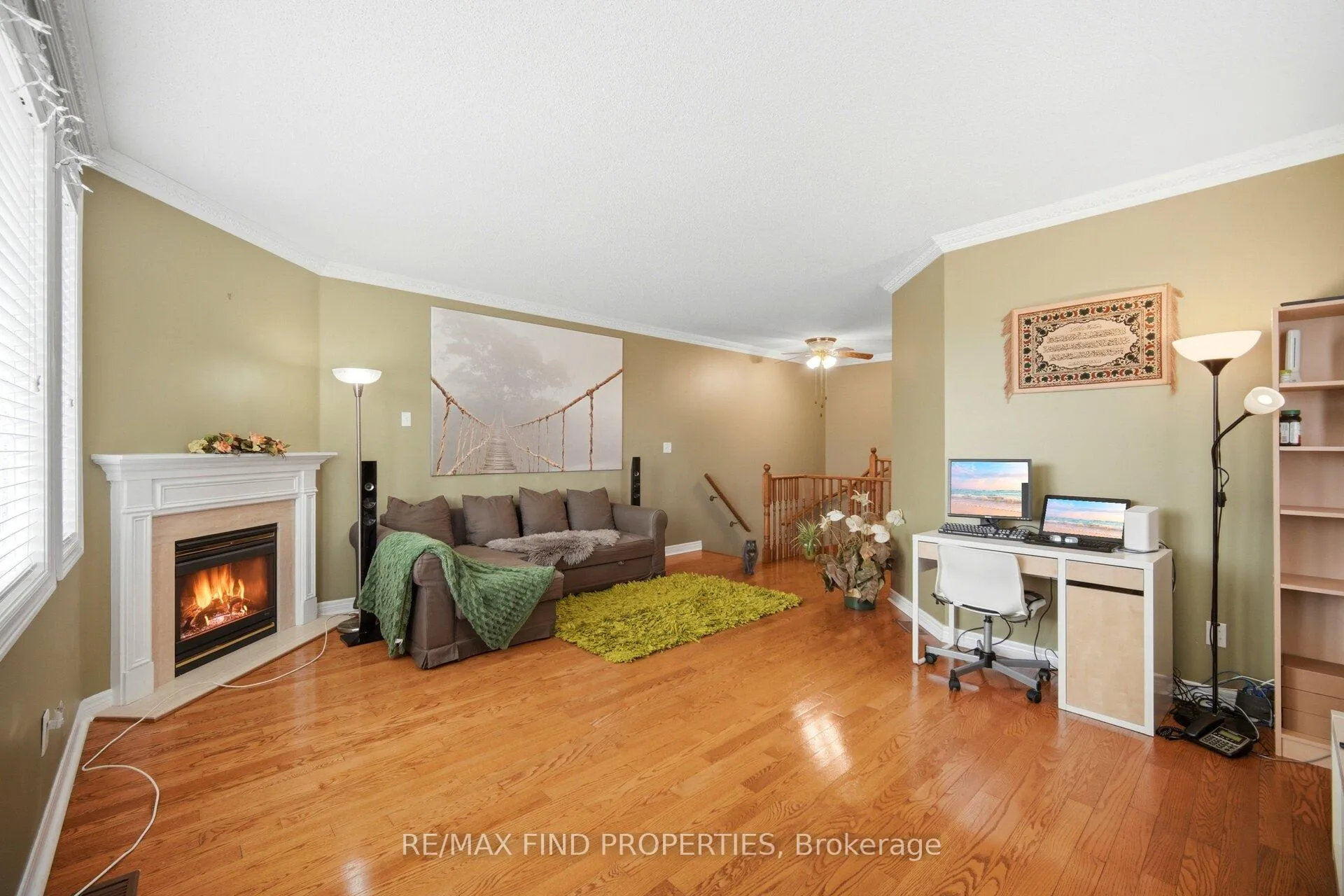 Photo 21 of 2 Summerdale Crescent, Brampton, Fletcher's Meadow — HOMEH